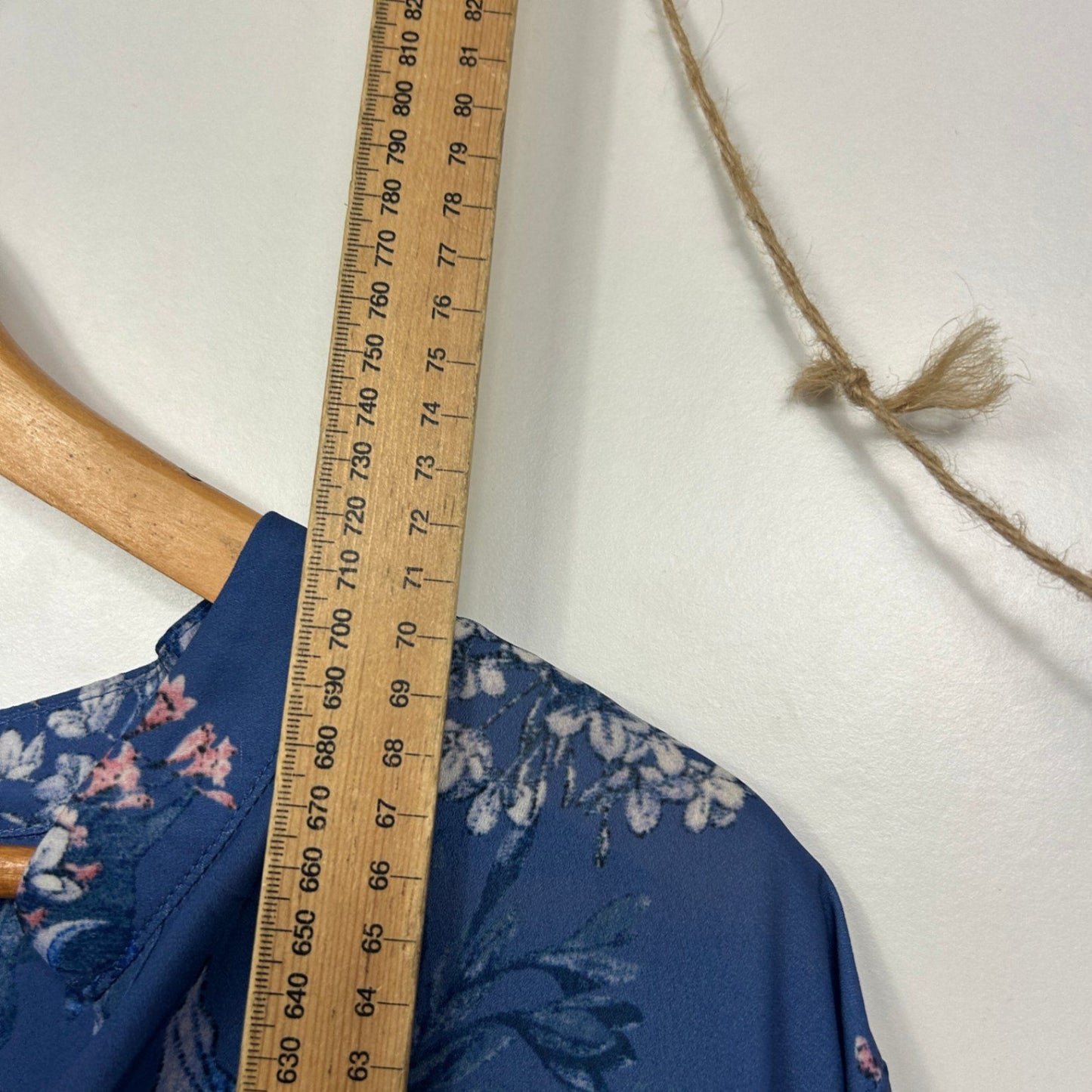 Capture Blue Long Sleeve V-Neck Floral Blouse Top Size 20