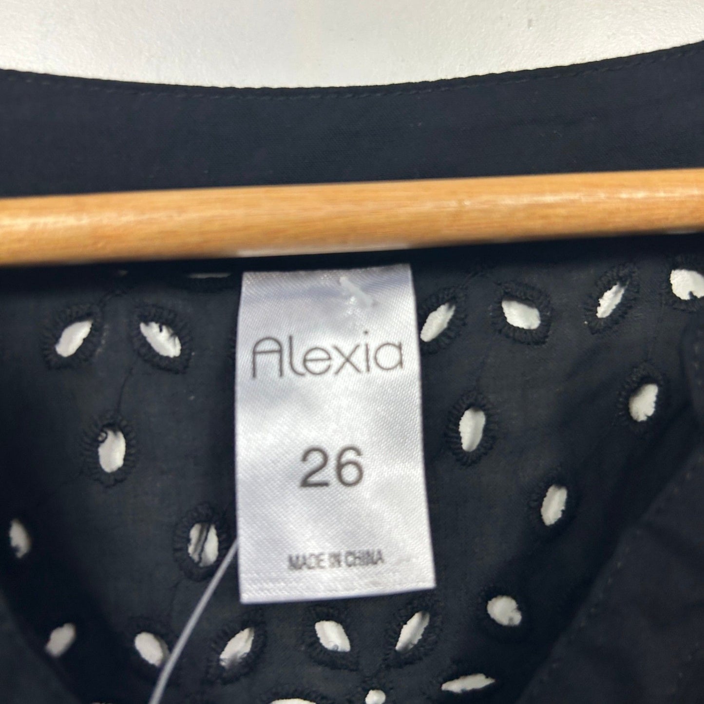 Alexia Womens Black Cotton Long Sleeve Broderie Embroidered Blouse Size 26