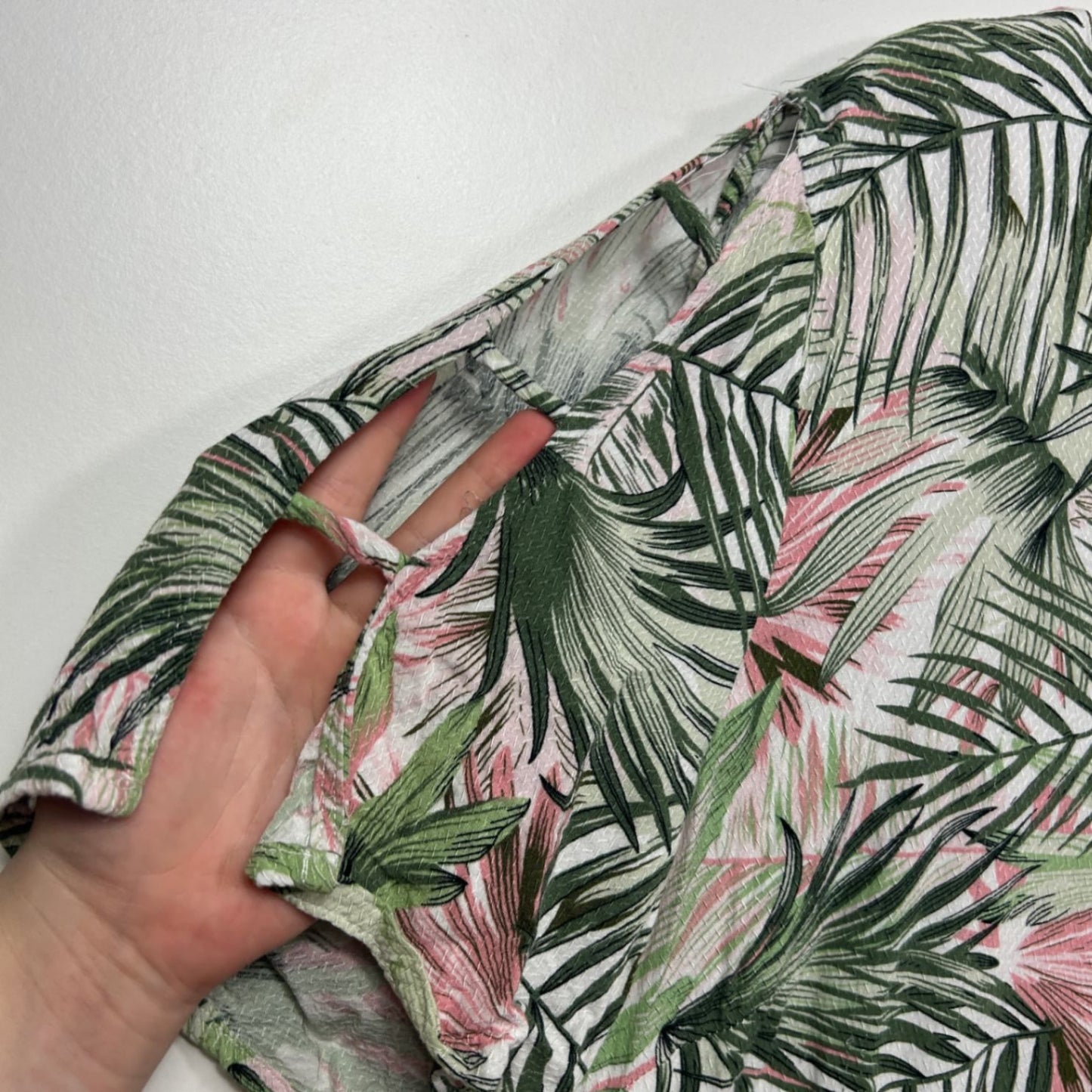 Katies Green Pink White Short Sleeve Viscose Tropical Floral Dress Size 18