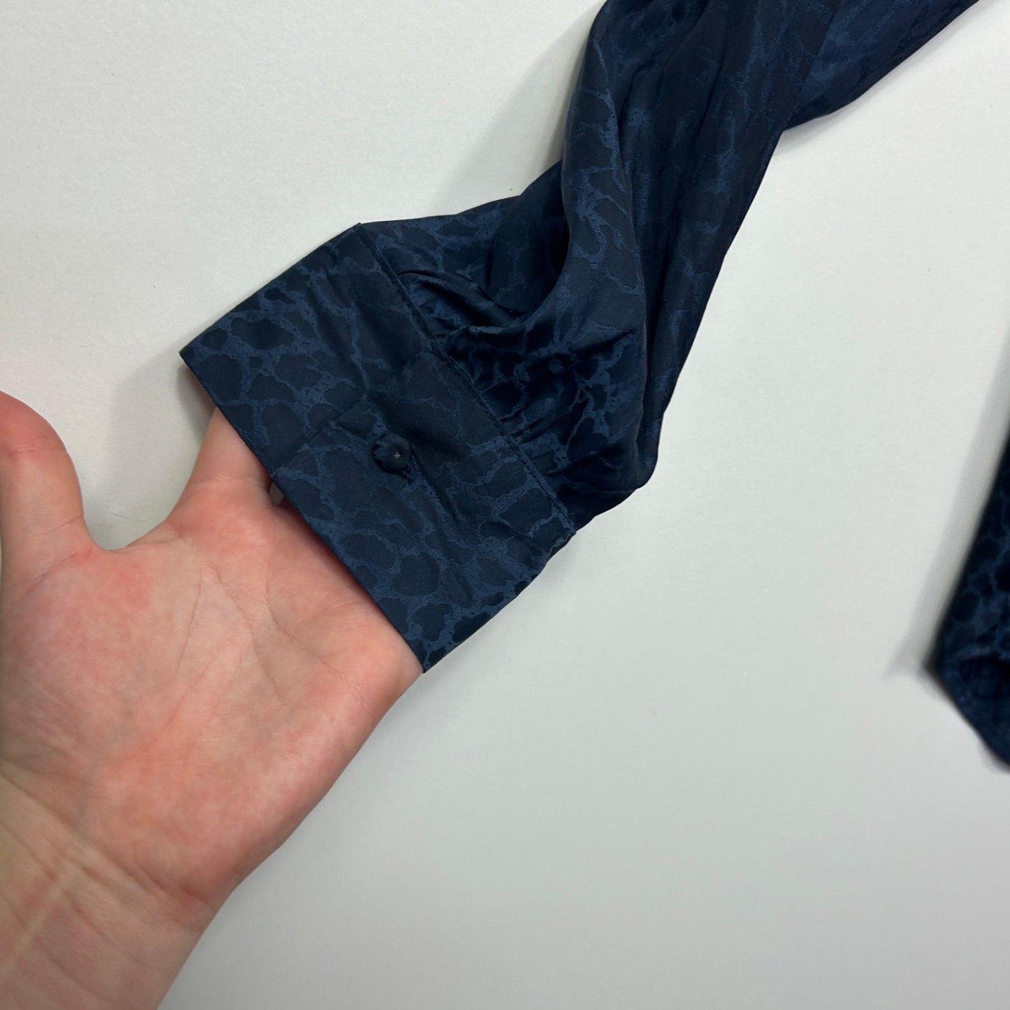 New Beme Women's Navy Long Sleeve V Neck Workwear Top Blouse Size 18