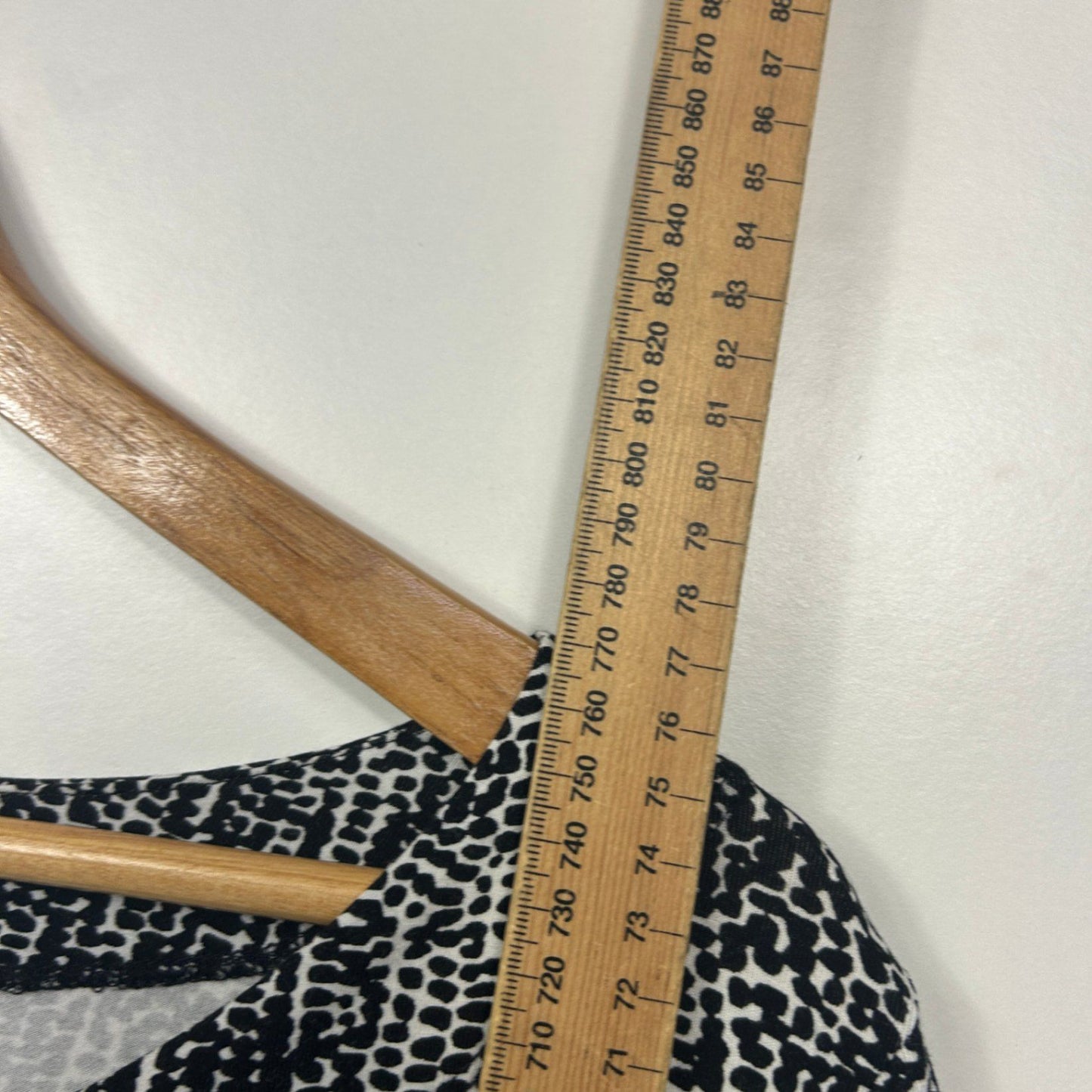 Taking Shape Black White Long Sleeve Scoop Neck Casual Blouse Top Size 14