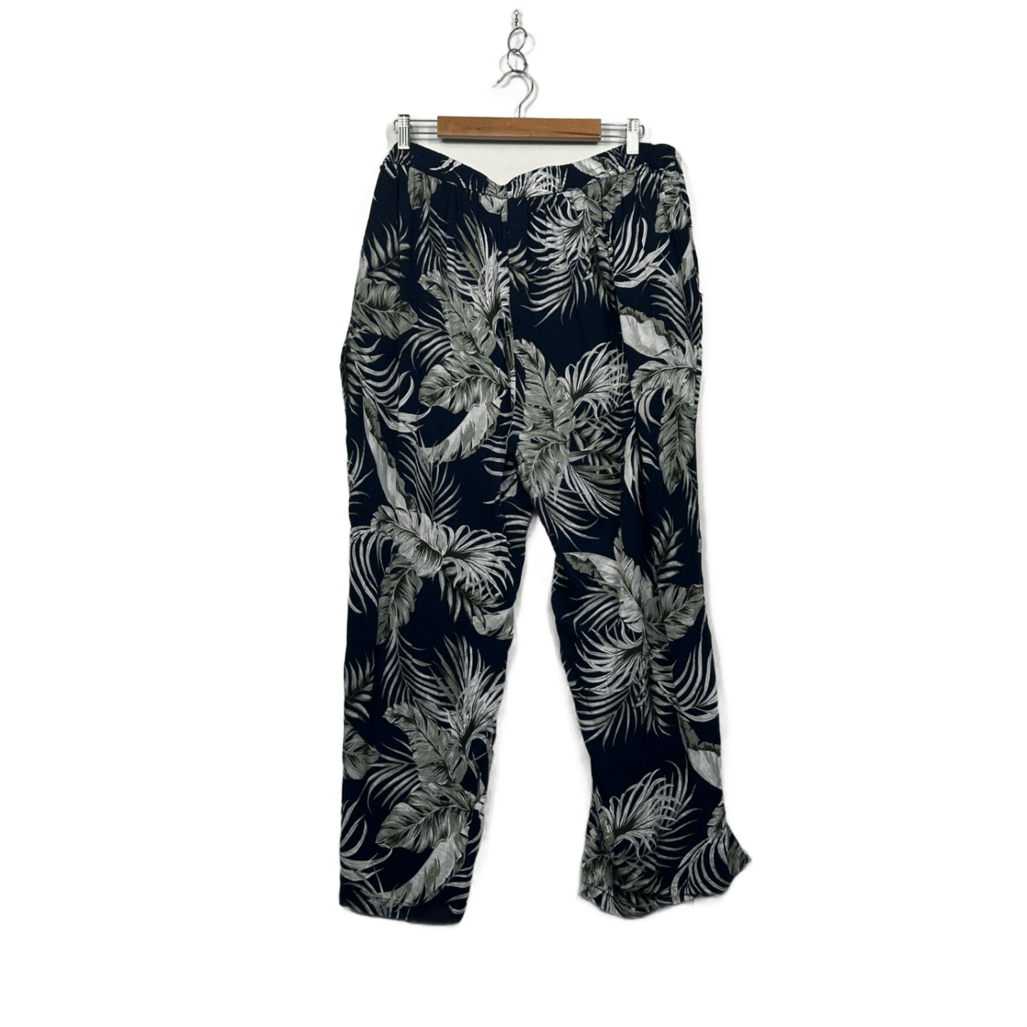 Millers Woman Pants Size 22 Navy Blue Leaf Print Cotton Blend