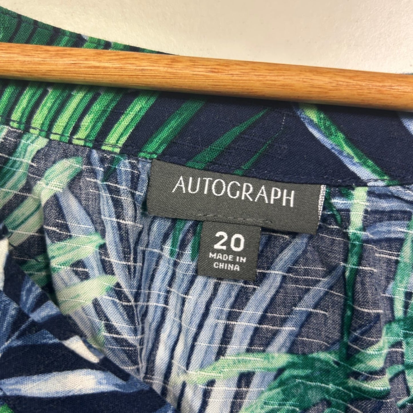 Autograph Multicoloured  3/4 Sleeve Tropical Print Blouse Top Size 20