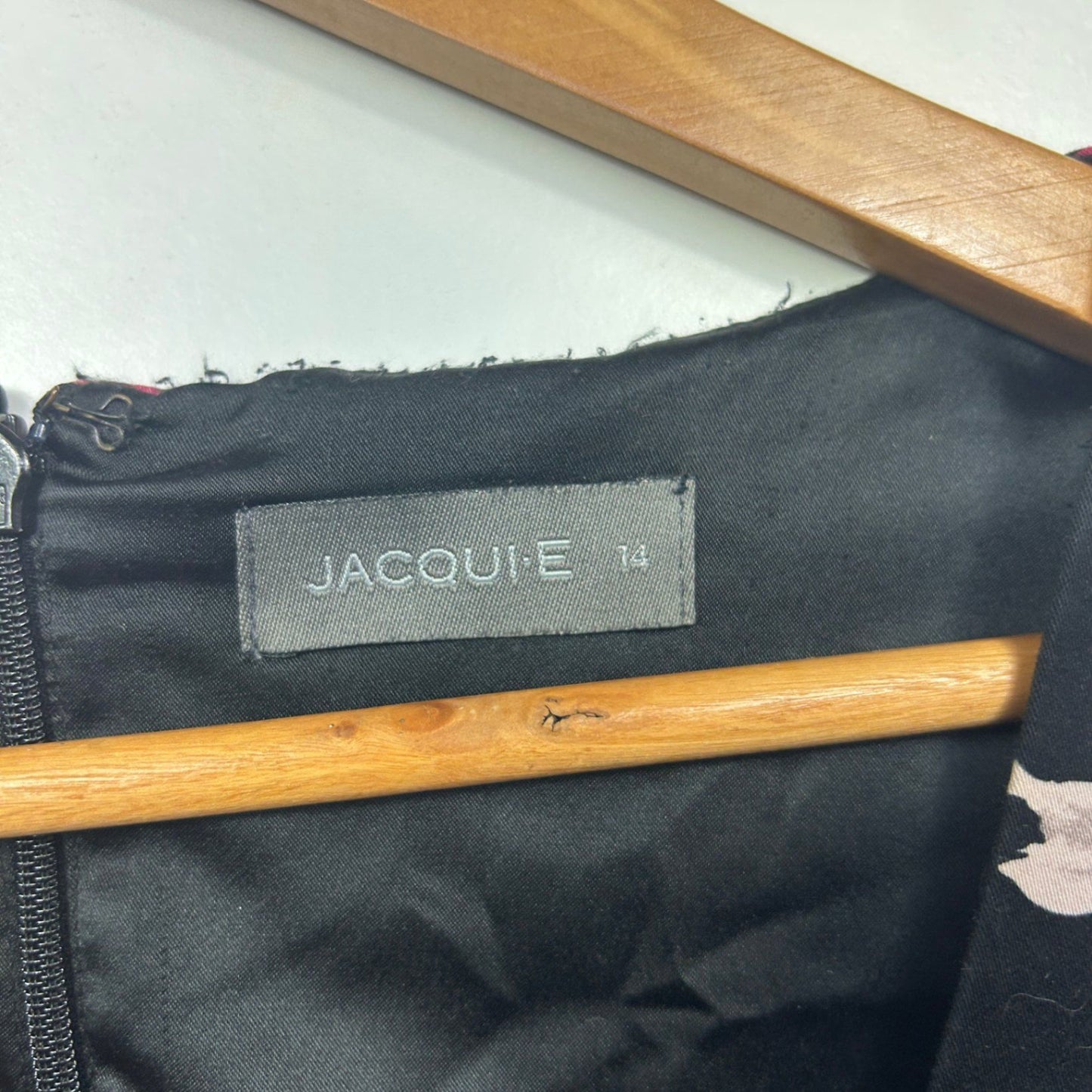 Jacqui E Sleeveless Floral Dress Size 14