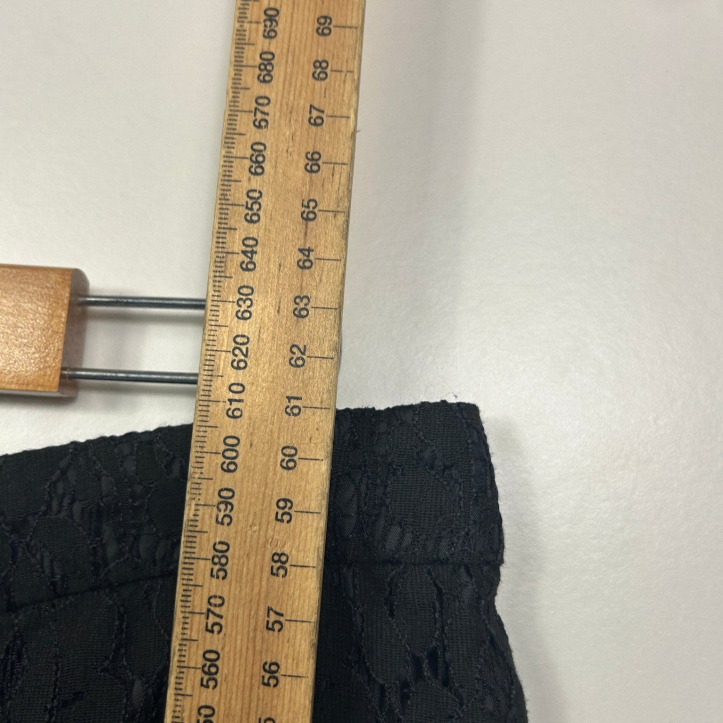 Capture Black Knee Length lace Overlay Pencil Skirt Size 14