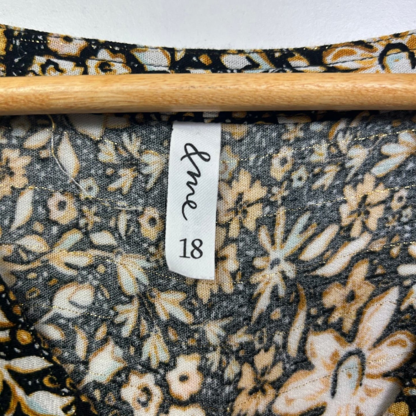 &me Black Mustard Viscose Metallic Blend Long Sleeve Top Blouse Size 18