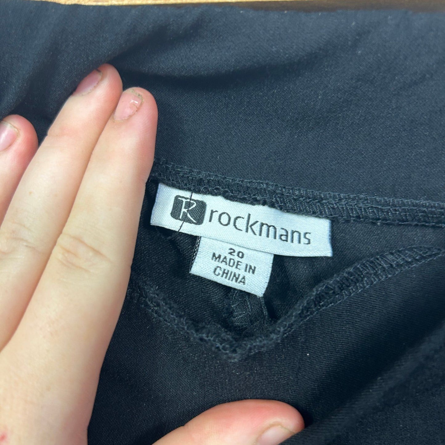 Rockmans Black Cropped Pants Size 20 Stretch Comfort