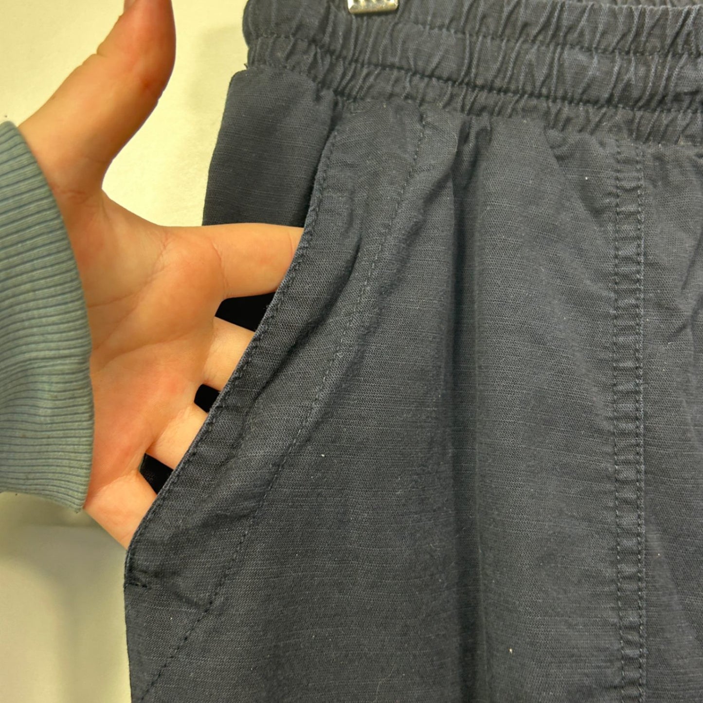 Target Cotton Blend Navy Blue 7/8 Cropped Wide Leg Casual Pants Pockets Size 16