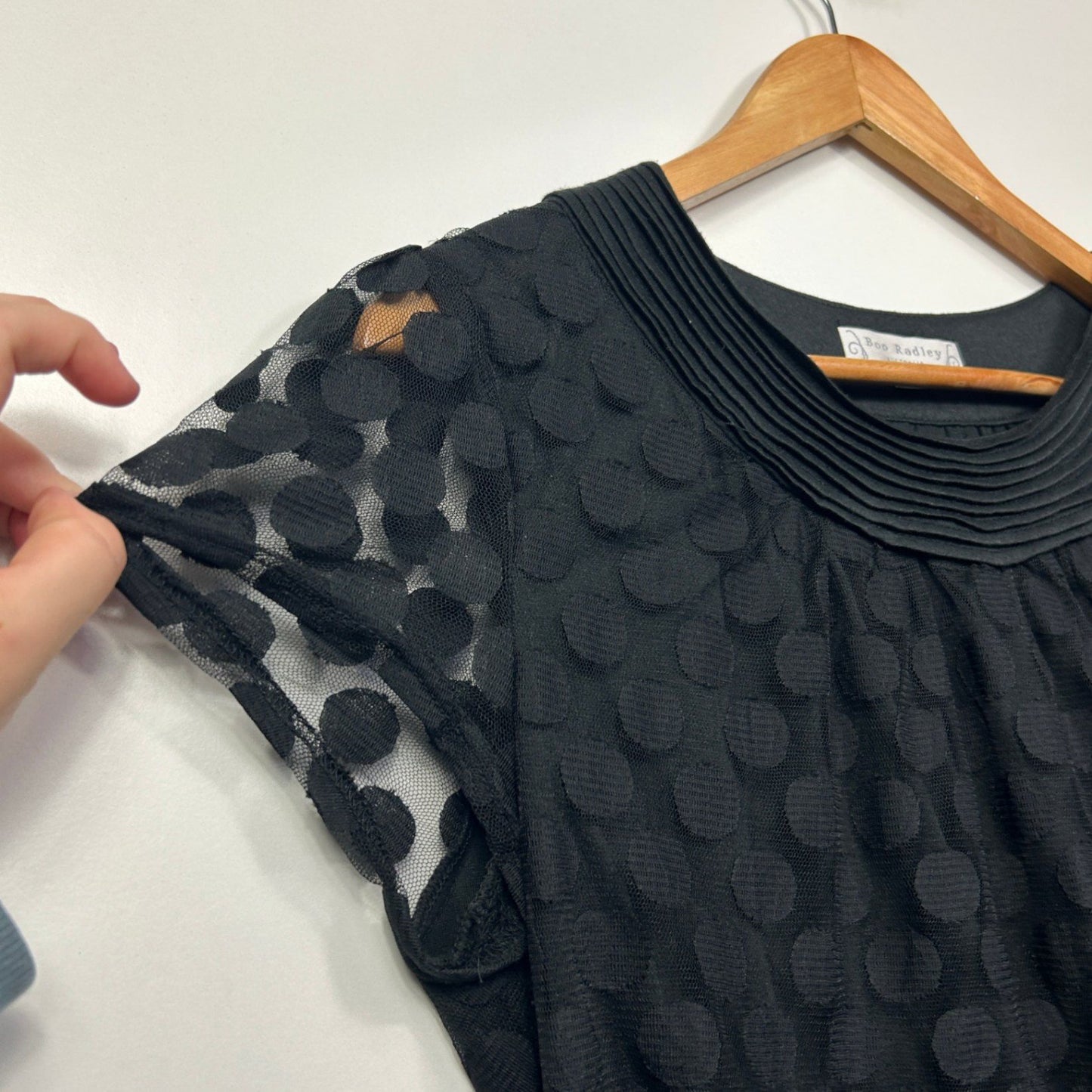 Boo Radley Women's Black  Short Sleeve Sheer Overlay Polka Dot Blouse Size 12 14 Large