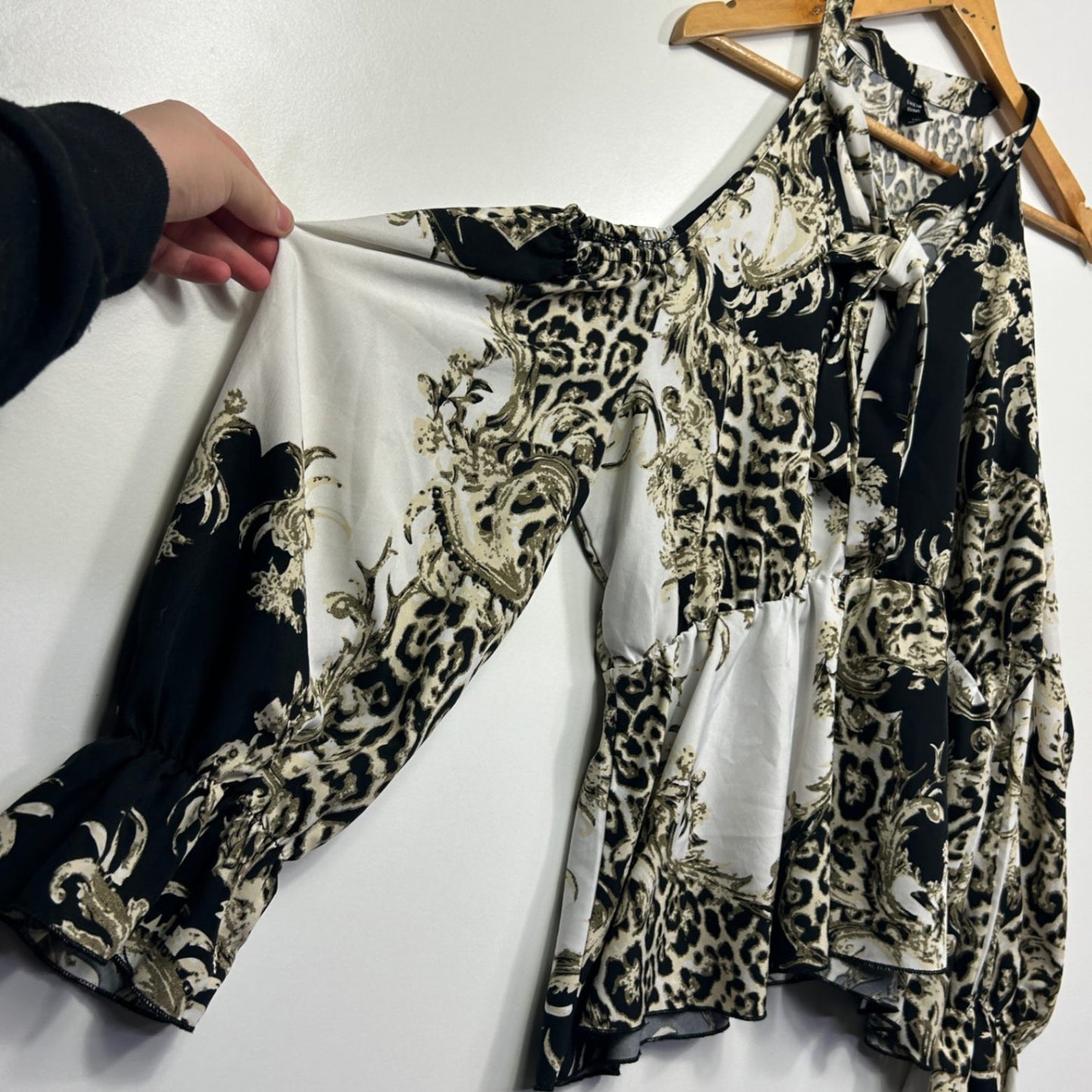 SHEIN Multicoloured Cold Shoulder Statement Top Size 1XL 16