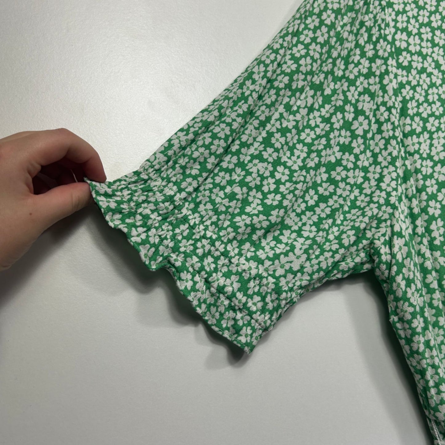 Forever New Green Floral Short Sleeve Maxi Dress Size 16