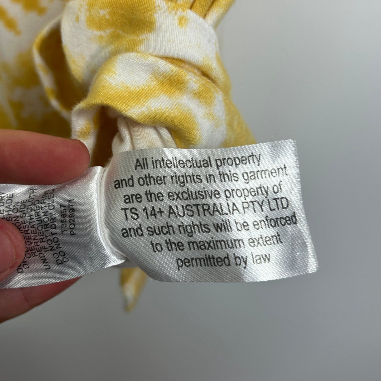 Taking Shape Short Sleeve Yellow Tie Dye Tunic Top Size 14 Plus