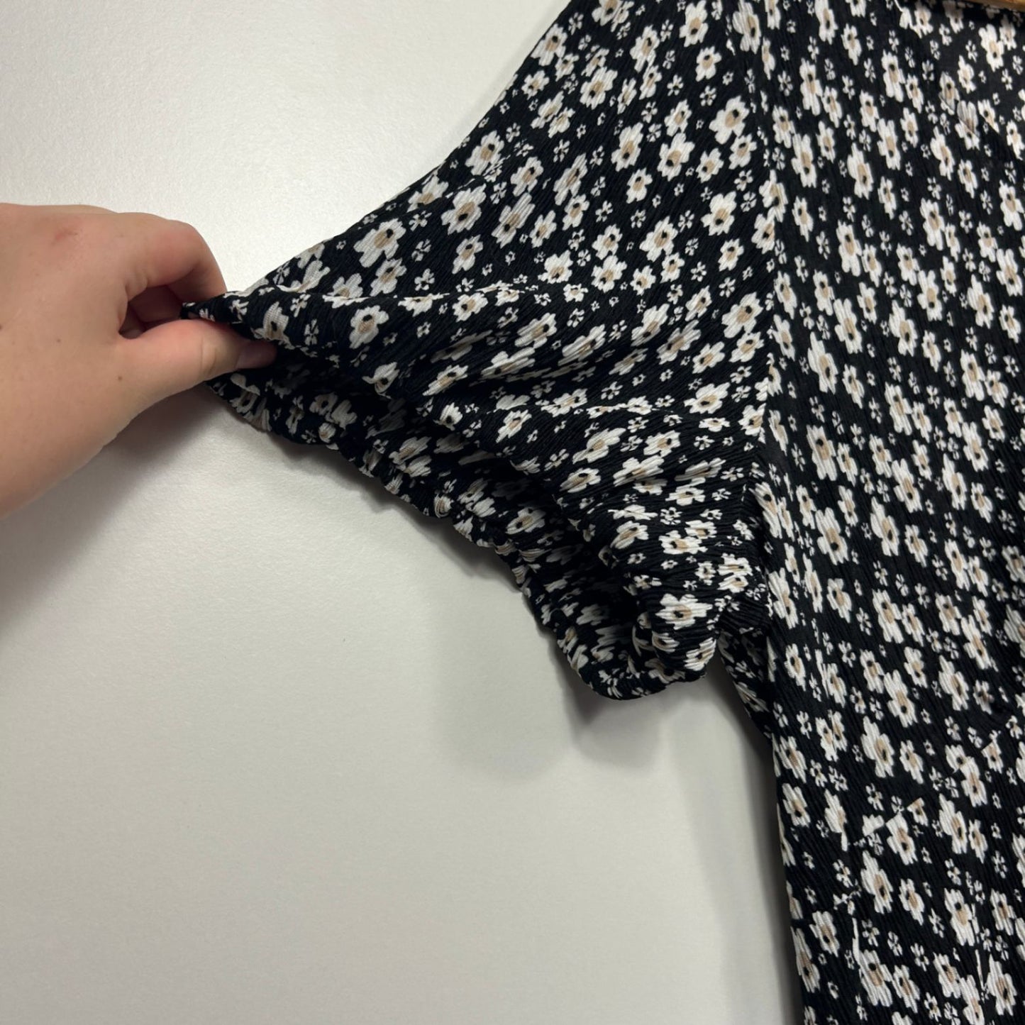 &me Women's Black White Short Sleeve Floral Casual Dress Size 16 XL