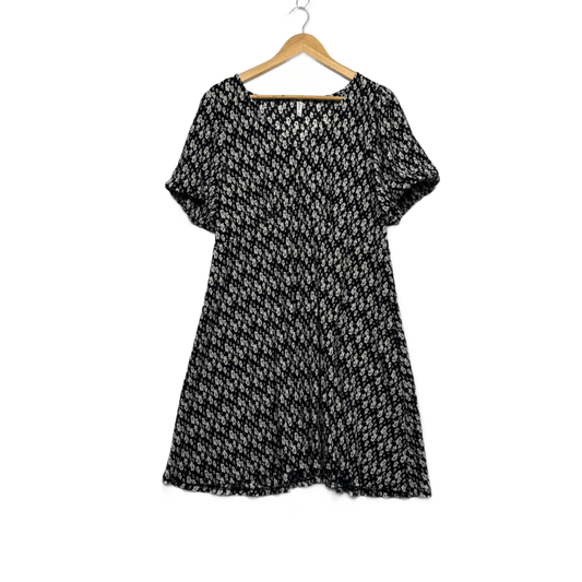 &me Women's Black White Short Sleeve Floral Casual Dress Size 16 XL