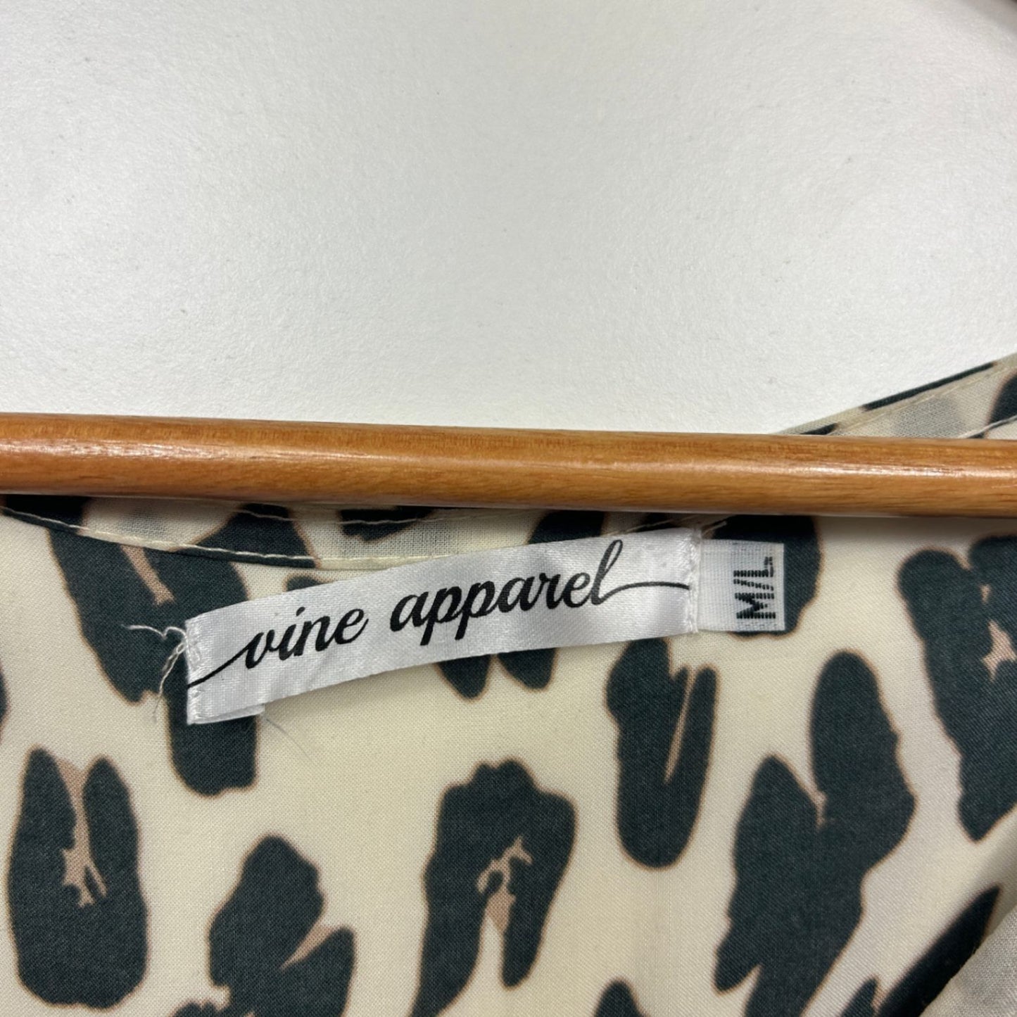 Vine Apparel Beige Black Animal Print Sleeve Peak Maxi Dress Size M/L 12 14