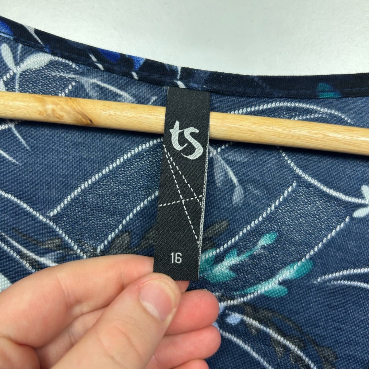 Taking Shape Black Floral Short Sleeve Maxi Dress Size 16 Plus