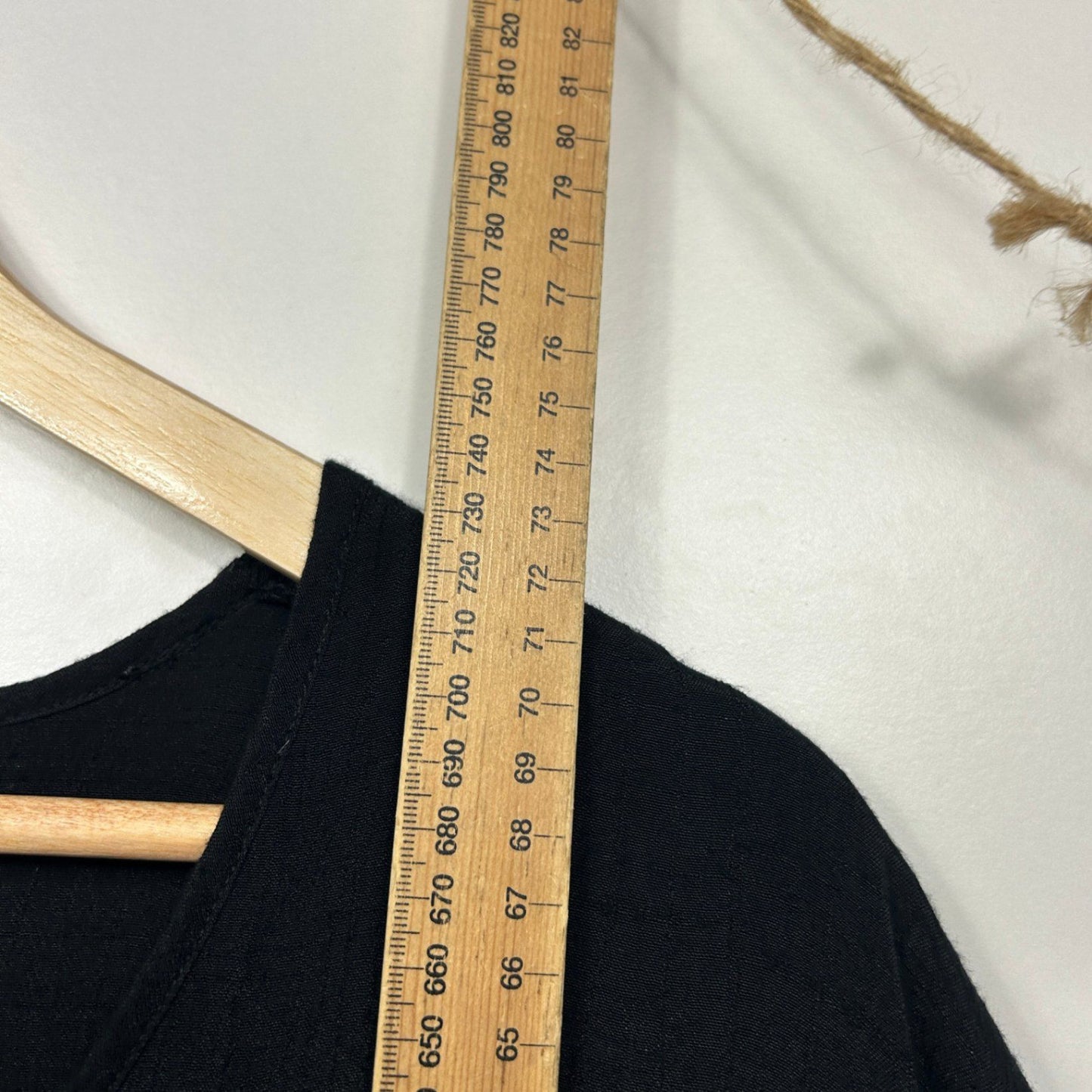 Virtuelle Black Short Sleeve Round Neck Asymmetric Tunic Top  Size 24