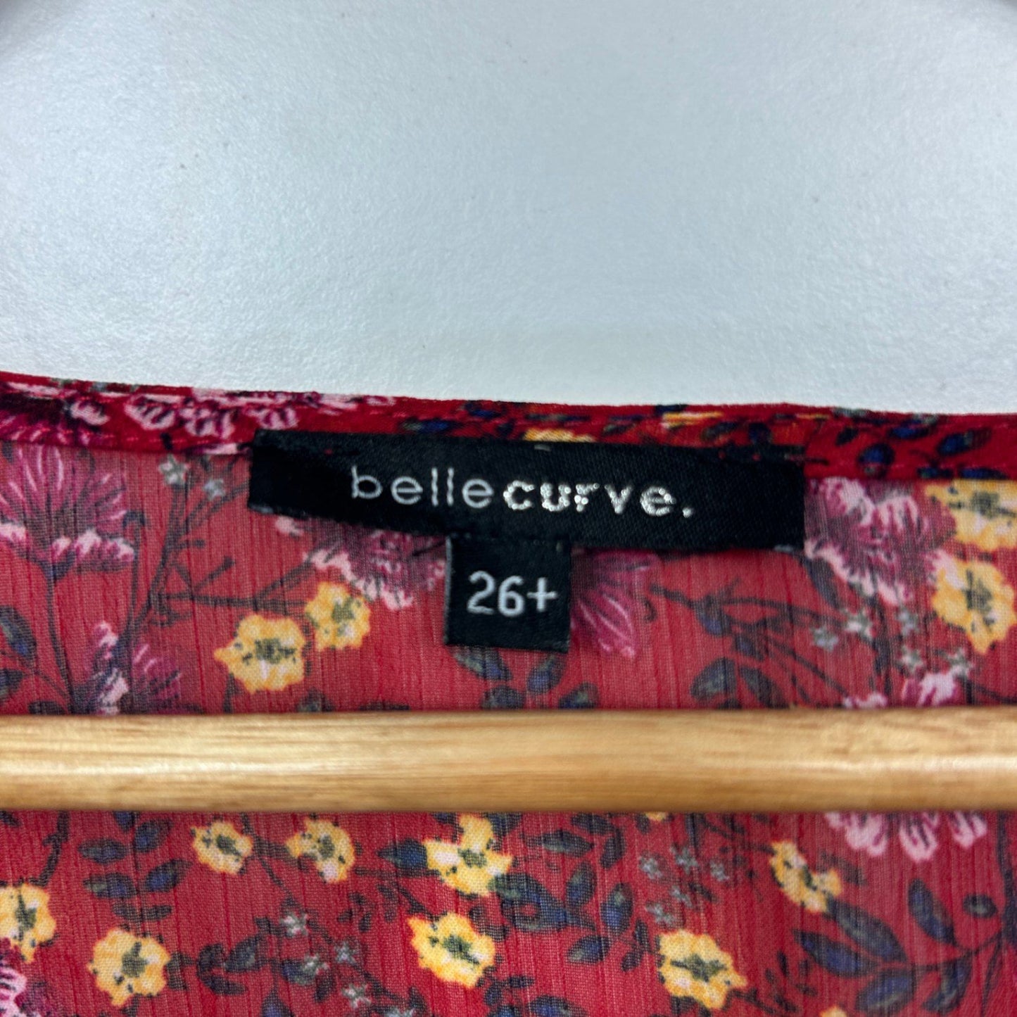 Belle Curve Womens Red Floral Long Sleeve V-Neck Tunic Blouse Size 26