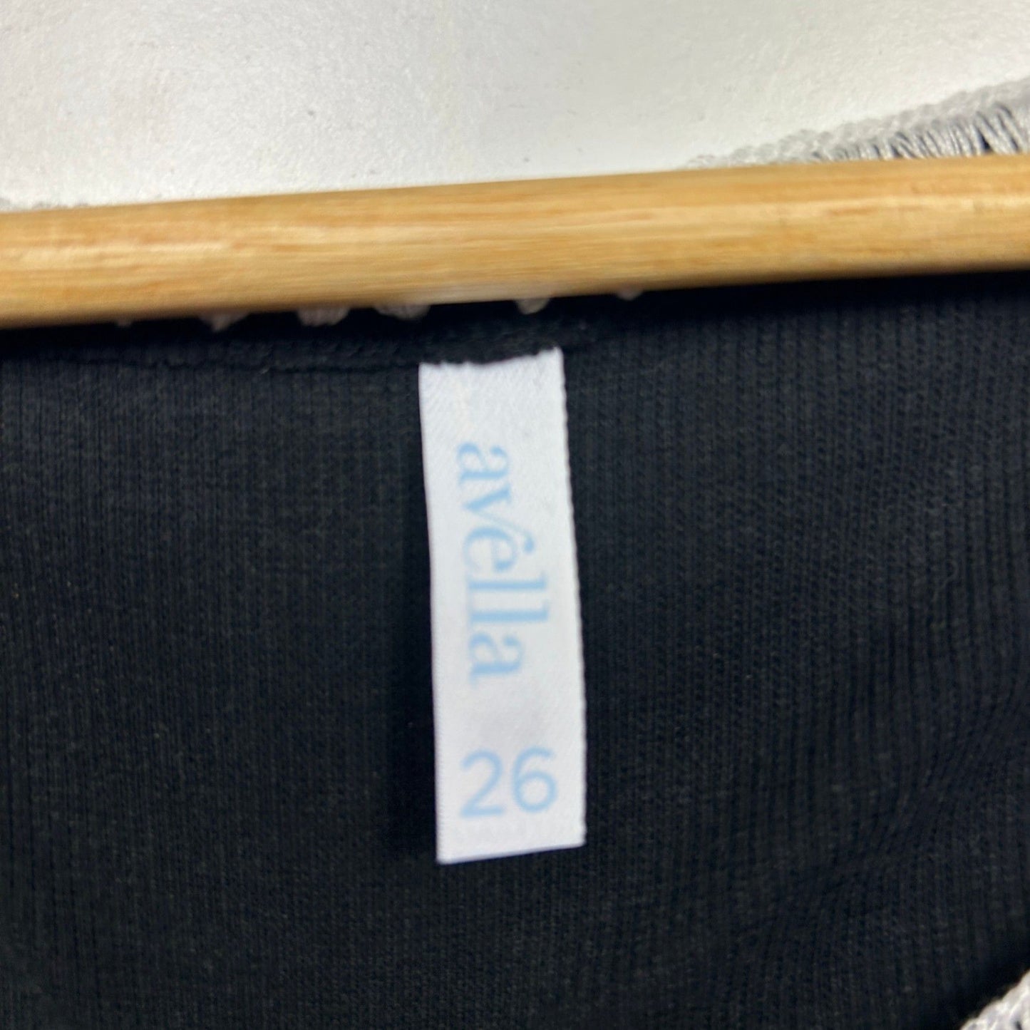 Avella  Black Cotton Blend Sleeveless Round Neck Tank Top Size 26