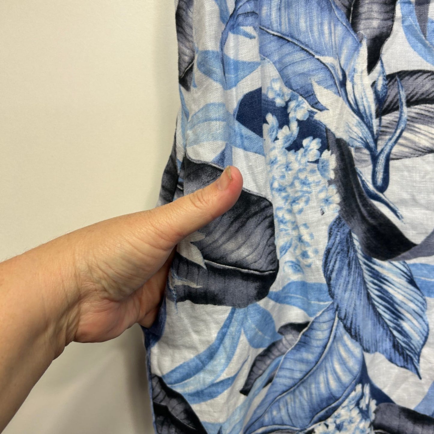 Trent Nathan Women's Blue White Linen Floral Sleeveless Dress Size 12