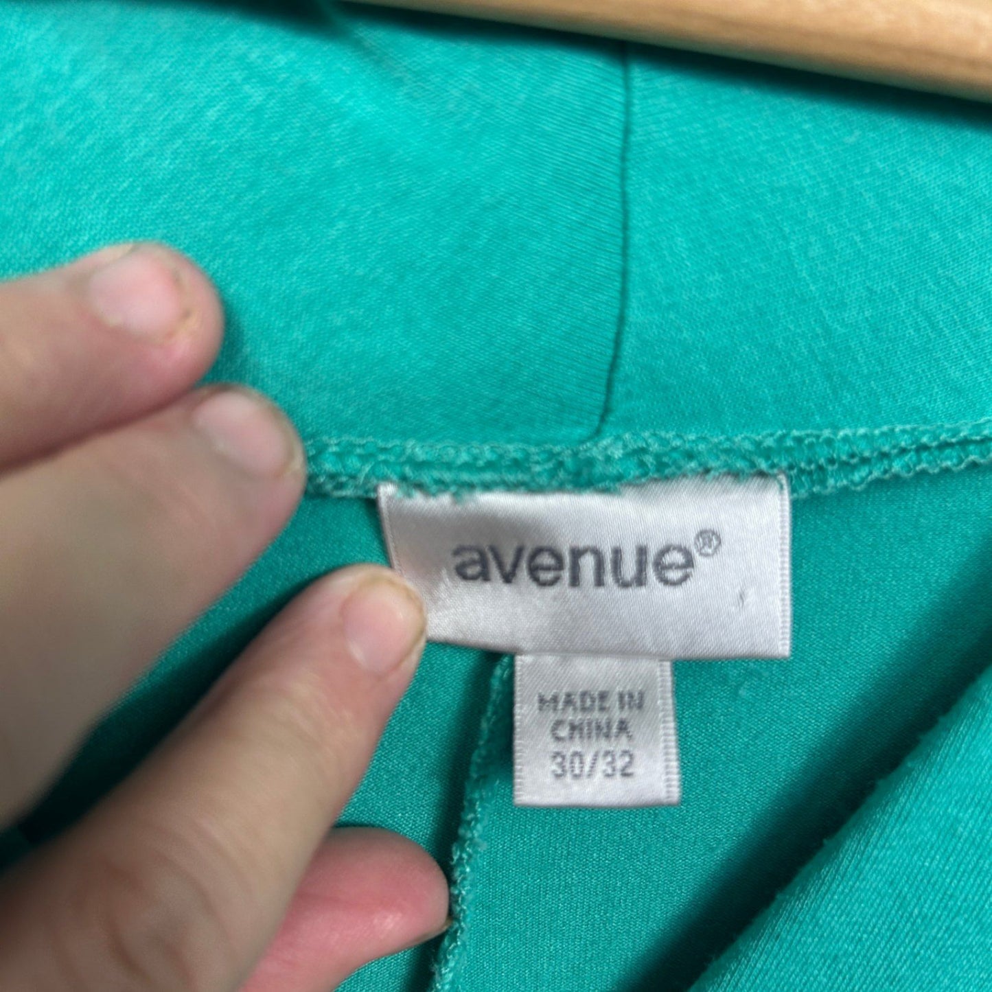 Avenue Sleeveless Tunic Top Size 30/32