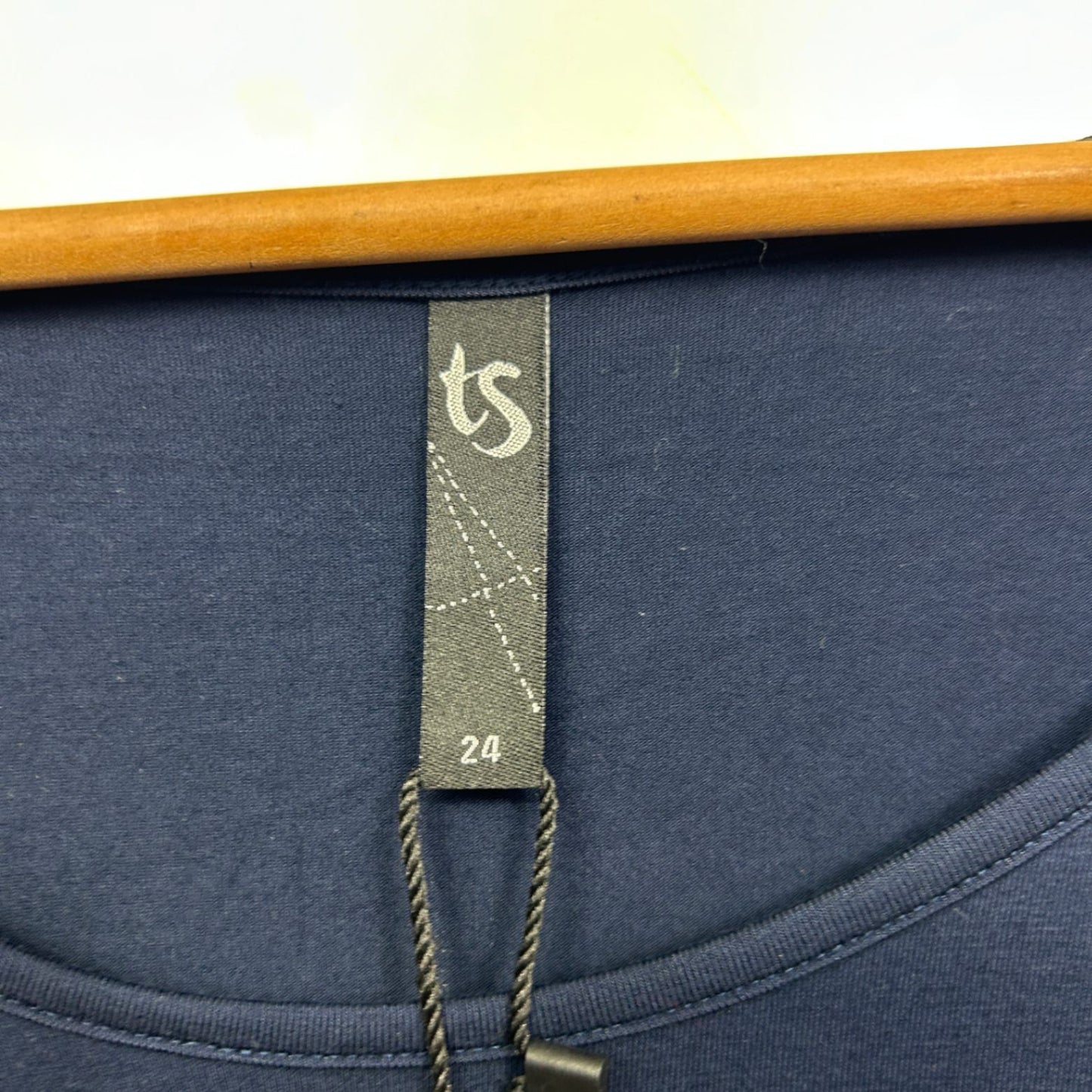 Taking Shape Navy Blue Long Sleeve Pleated Tunic Top Size 24