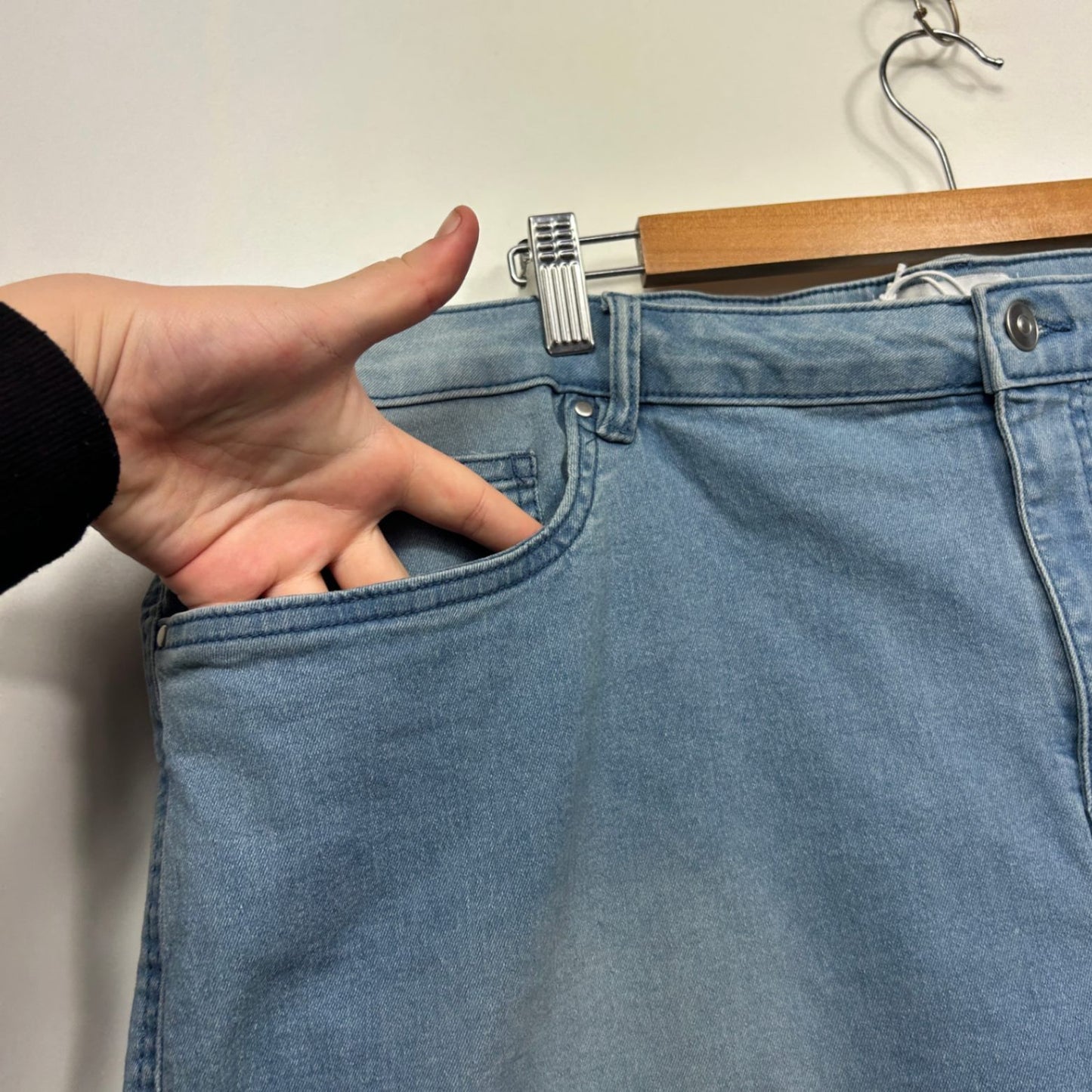 New Suzanne Grae Denim Shorts Blue Cotton Blend Casual Shorts Size 24