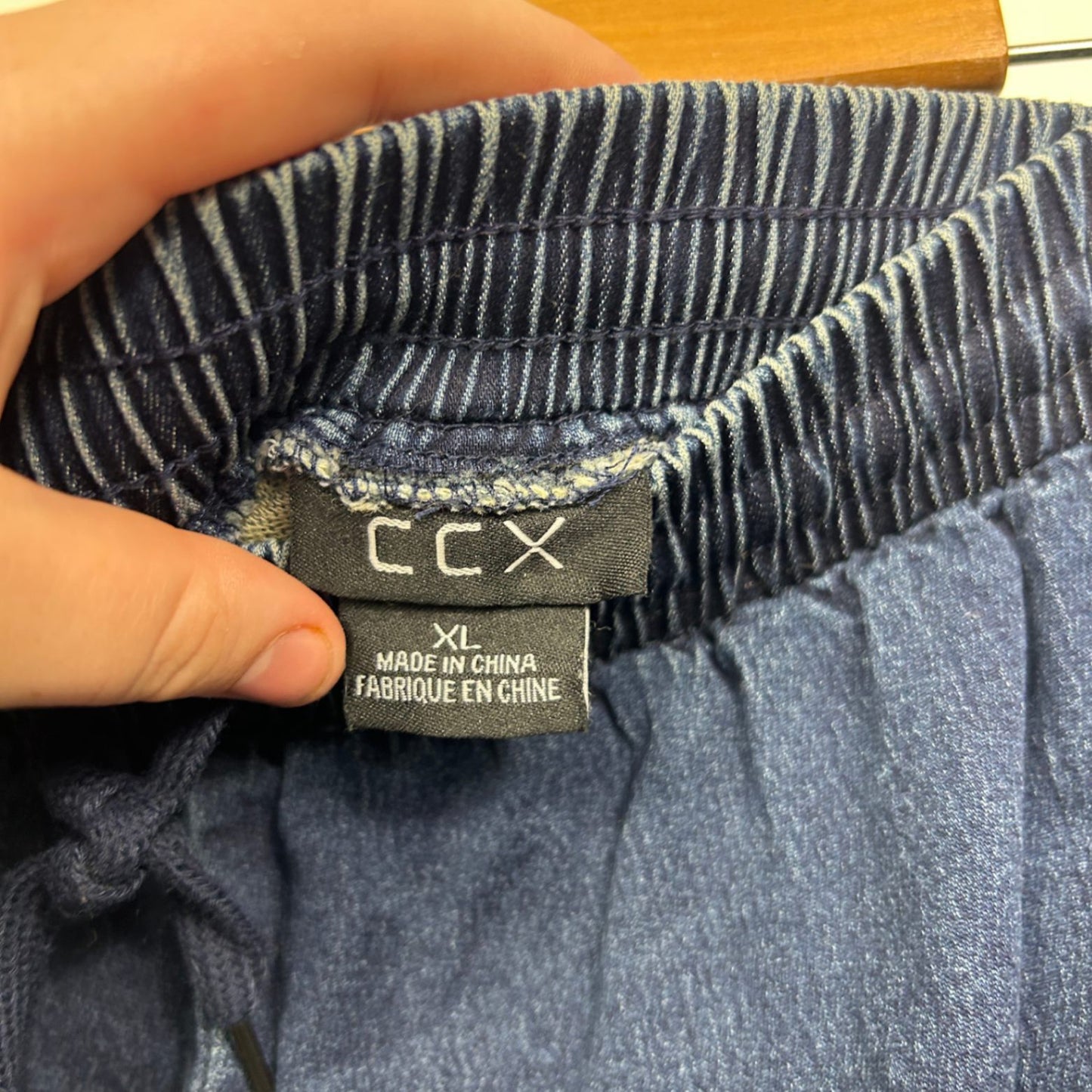 CCX City Chic Blue Cotton Blend Denim Pockets Casual Shorts Size 22 Plus XL