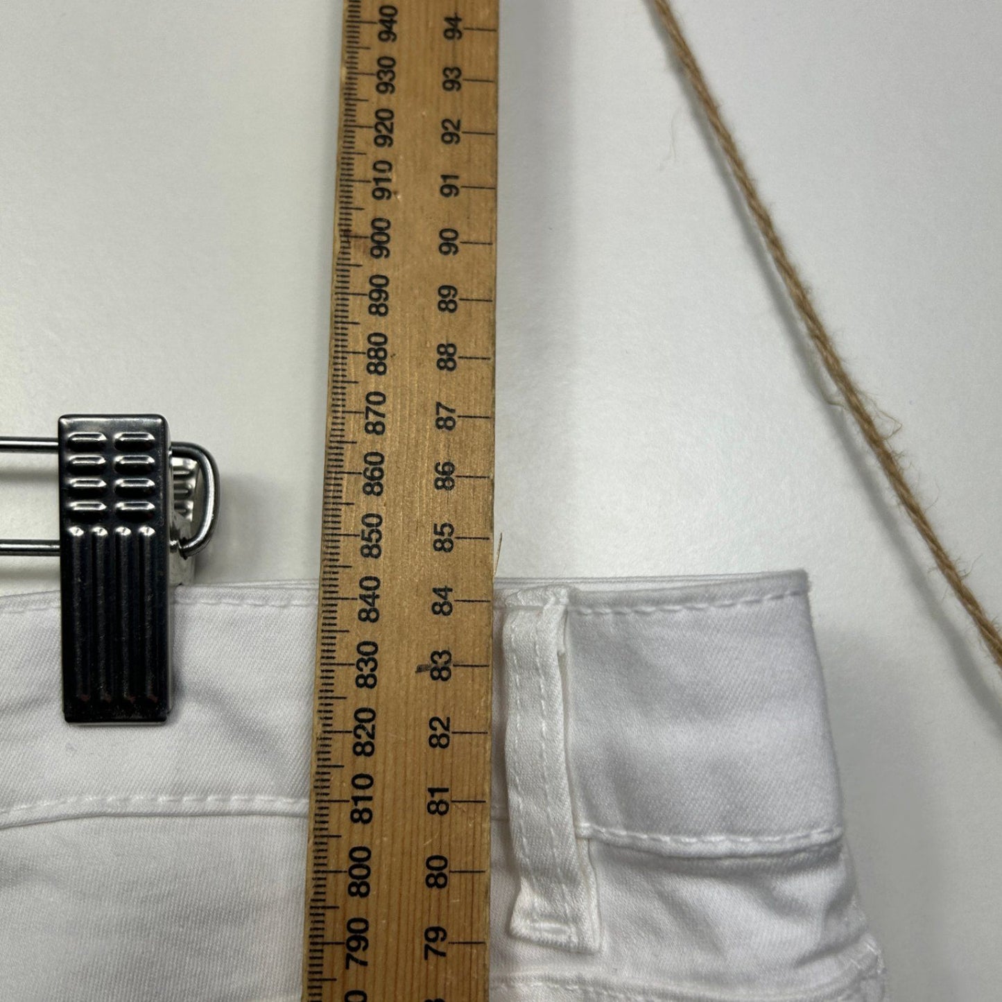 New Suzanne Grae Denim White Cropped Jeans Pants Size 22