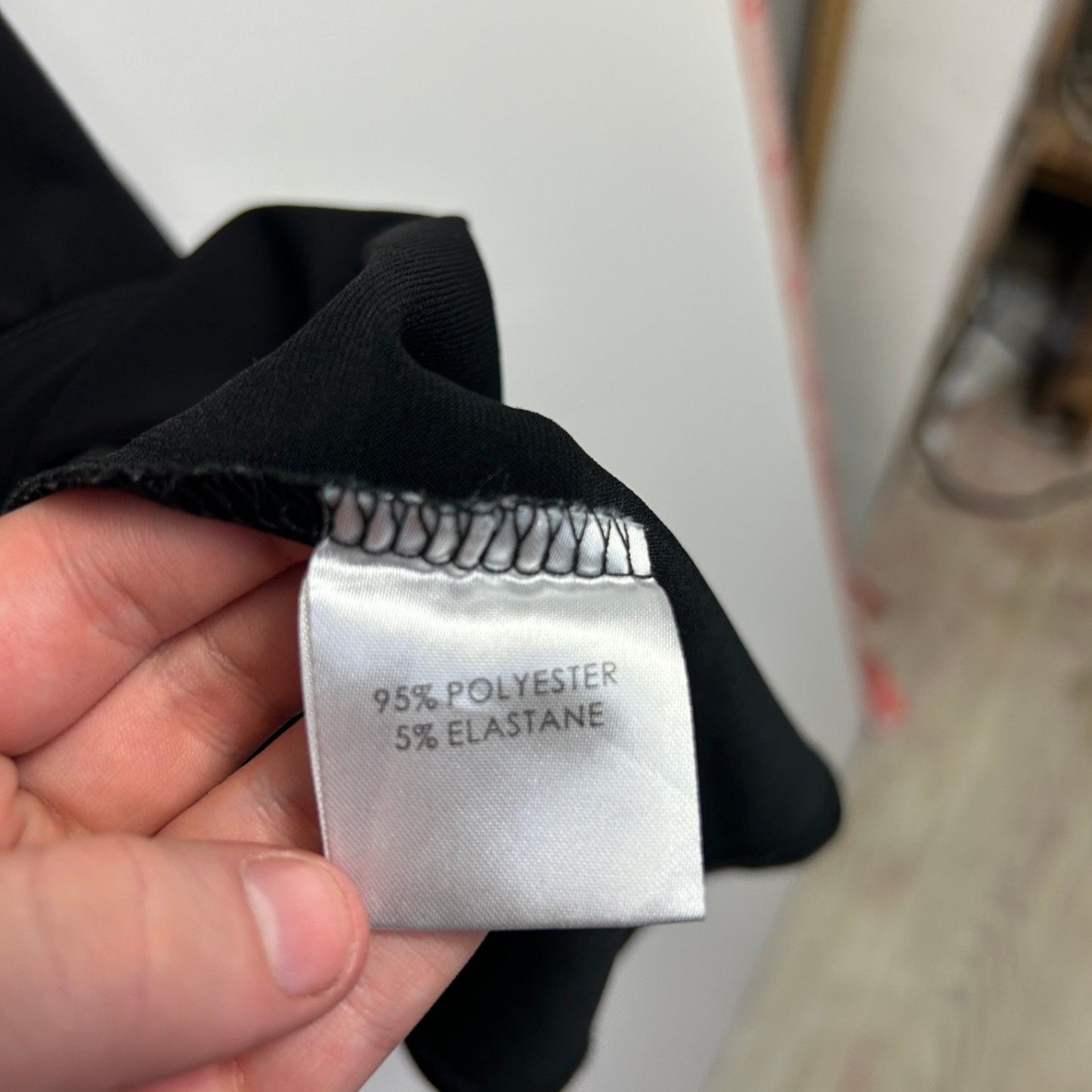 Autograph  Black  Asymmetric Hem Top Tunic Size 26