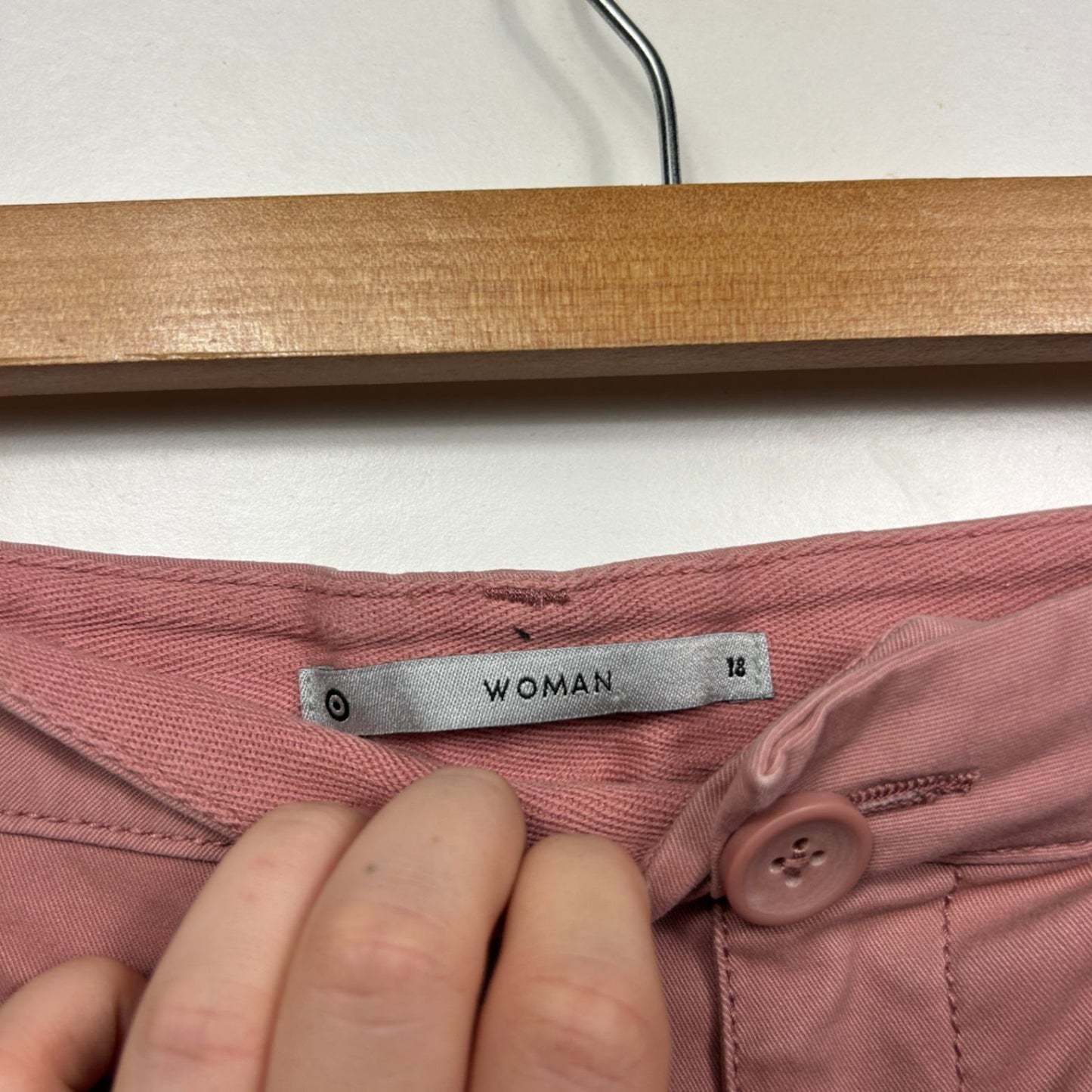 Target Dusty Pink Pockets Chino Shorts Size 18