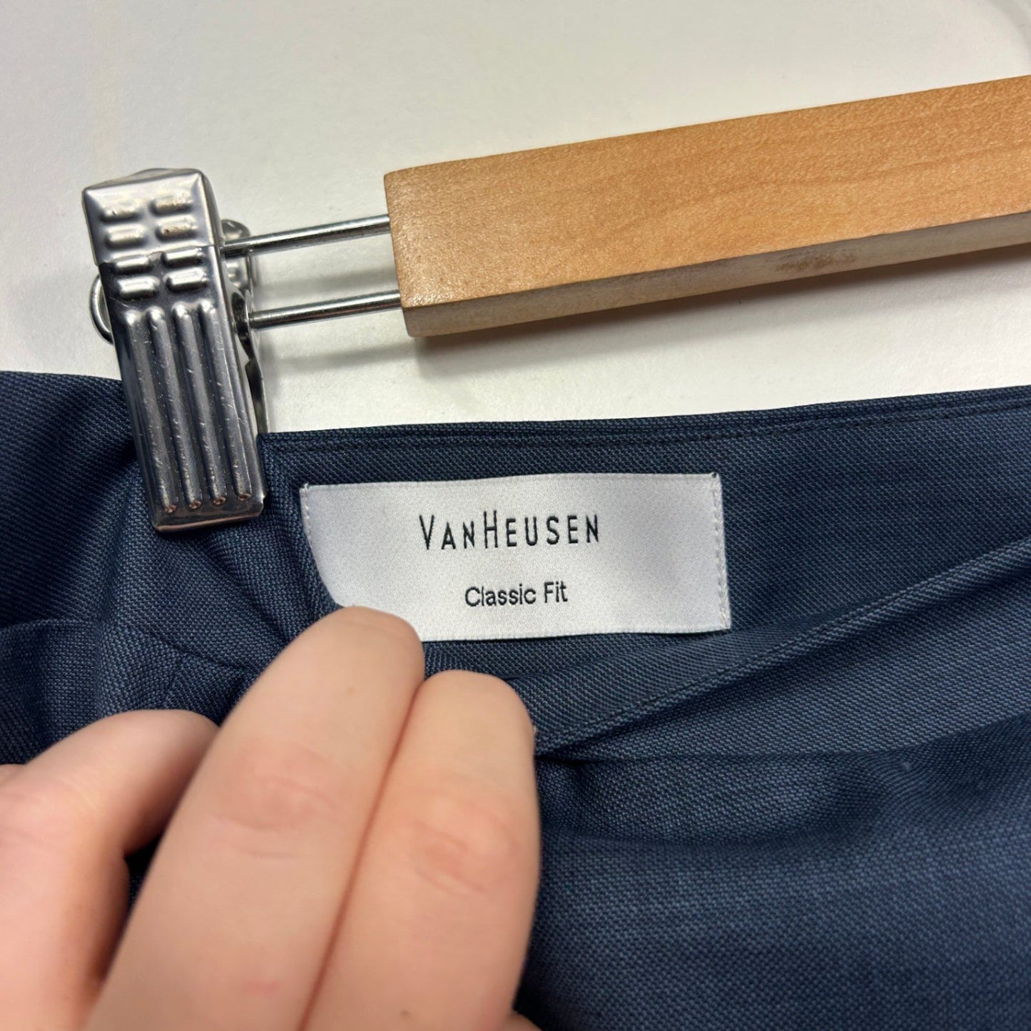 Van Heusen Navy Blue Wool Blend Knee Length Pencil Skirt Size 24