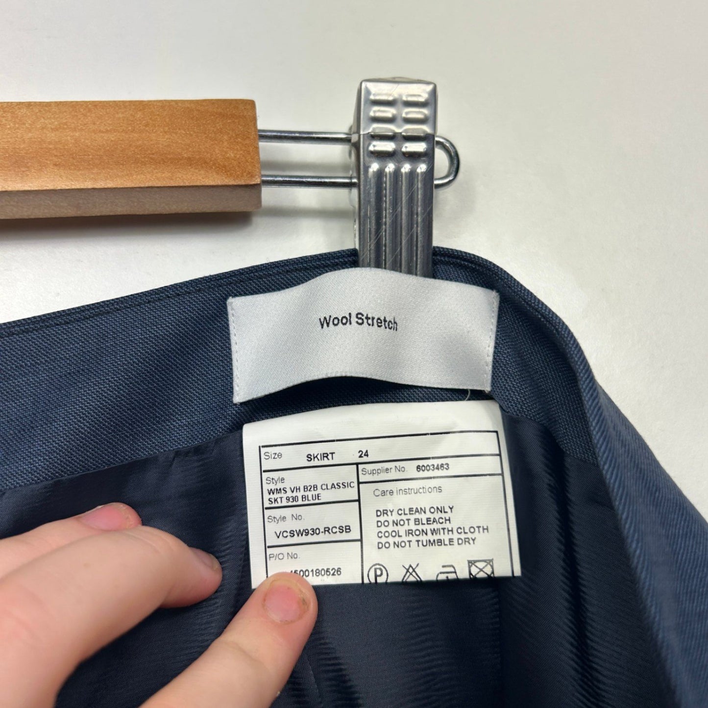 Van Heusen Navy Blue Wool Blend Knee Length Pencil Skirt Size 24