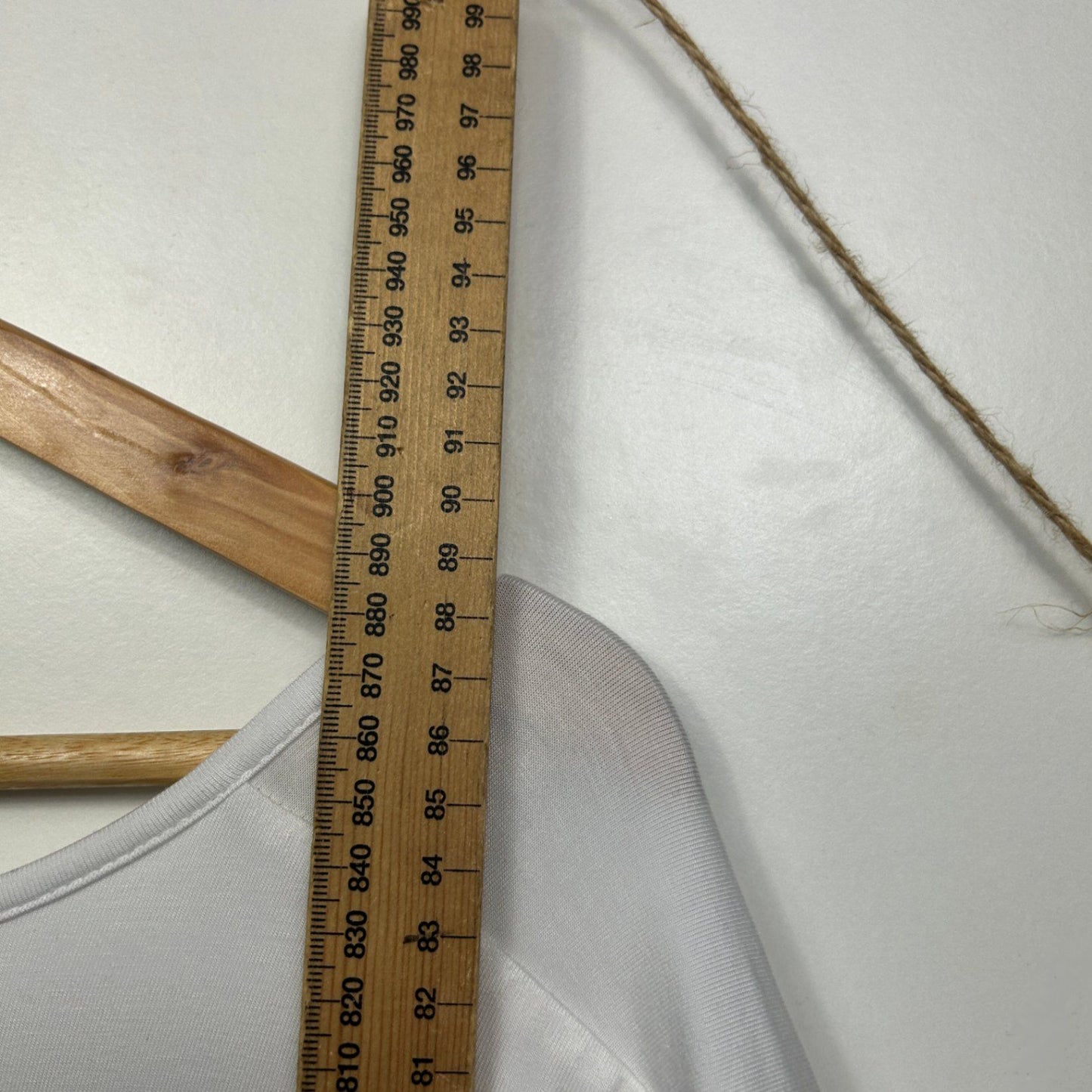 Taking Shape White Basic Tunic Top Size 20 Plus