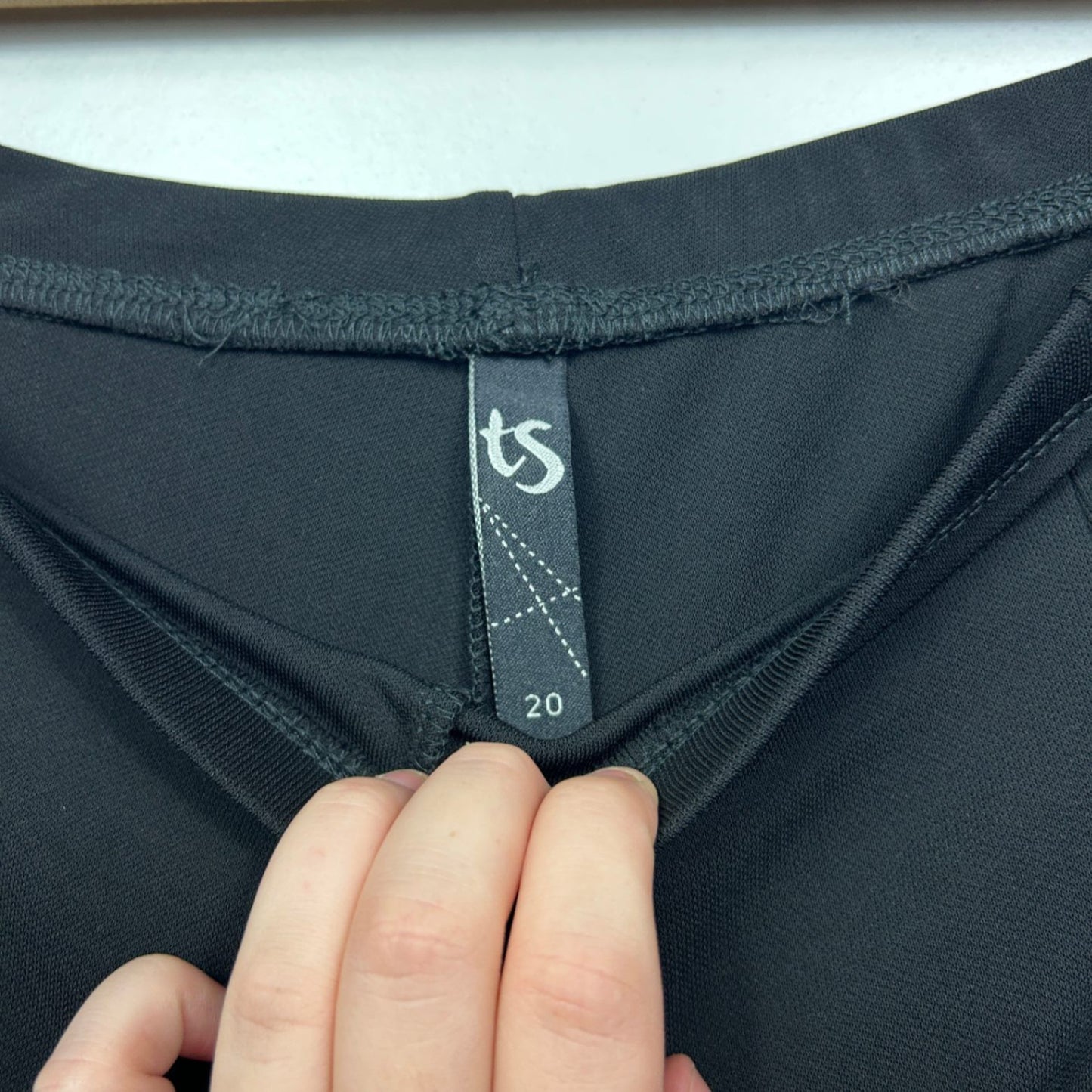 Taking Shape Women's Black Stretch Pull On Pants Size 20