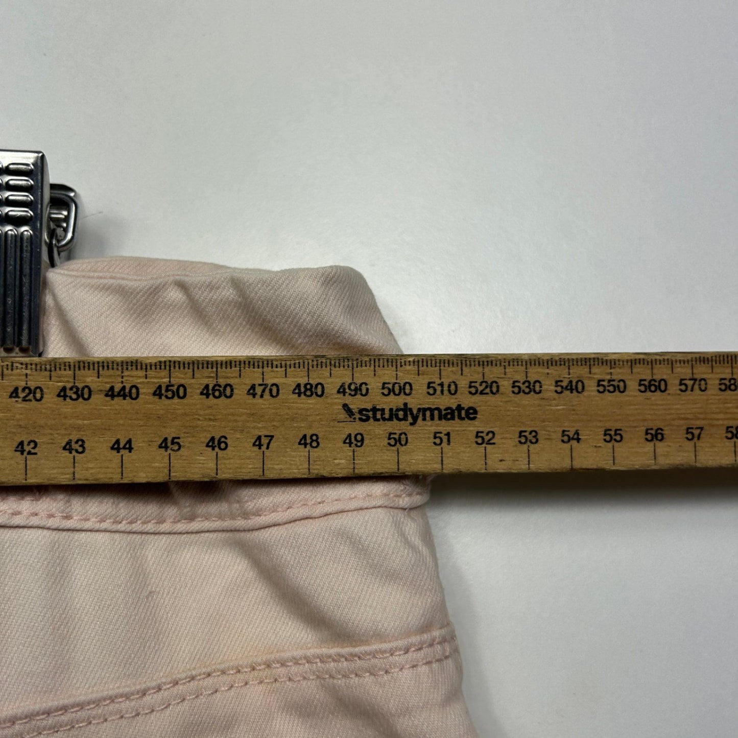 Suzanne Grae Denim Beige Pull On Bermuda Shorts Size 16