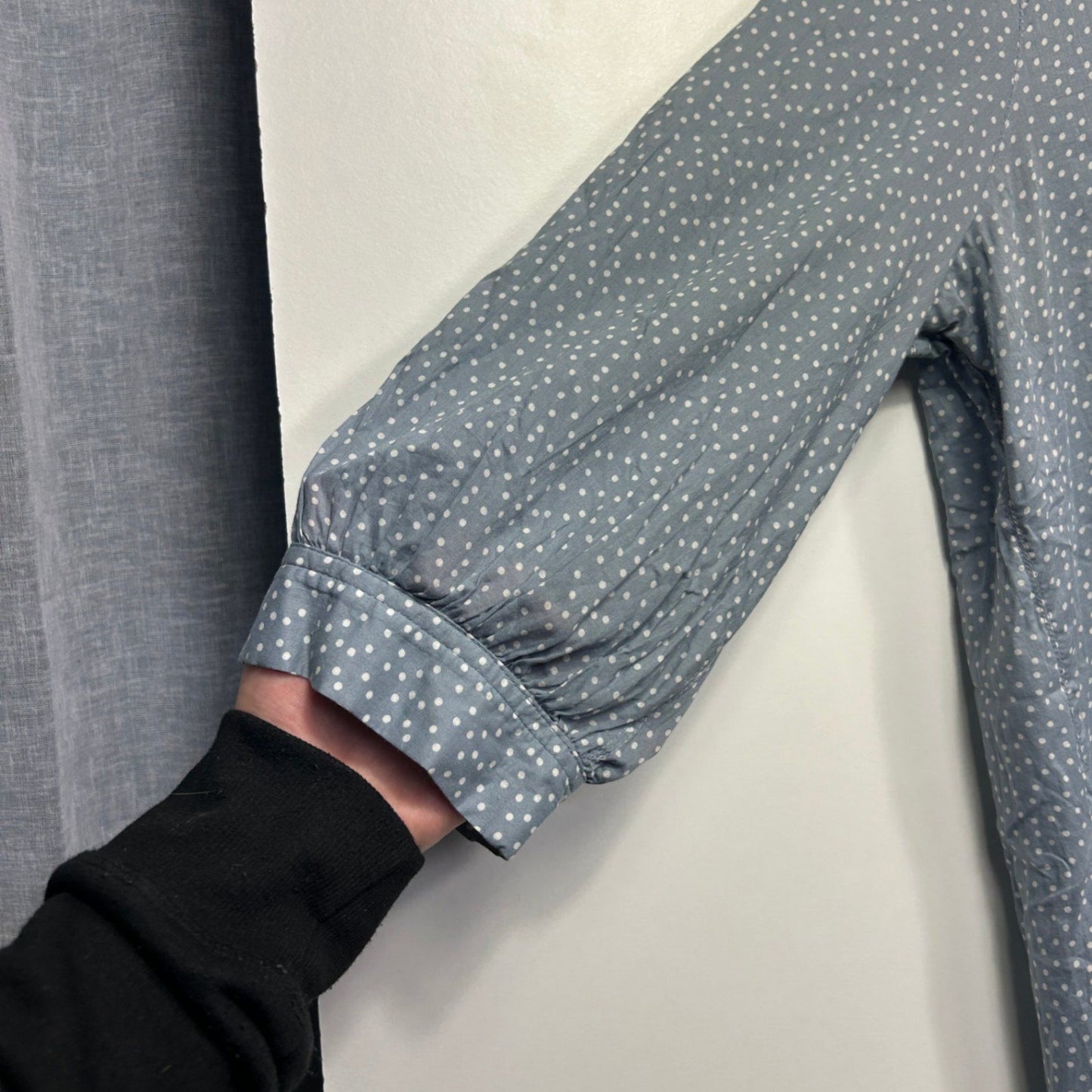 Next Womens 100% Cotton Blue Long Sleeve V-Neck Fit Blouse Size 18