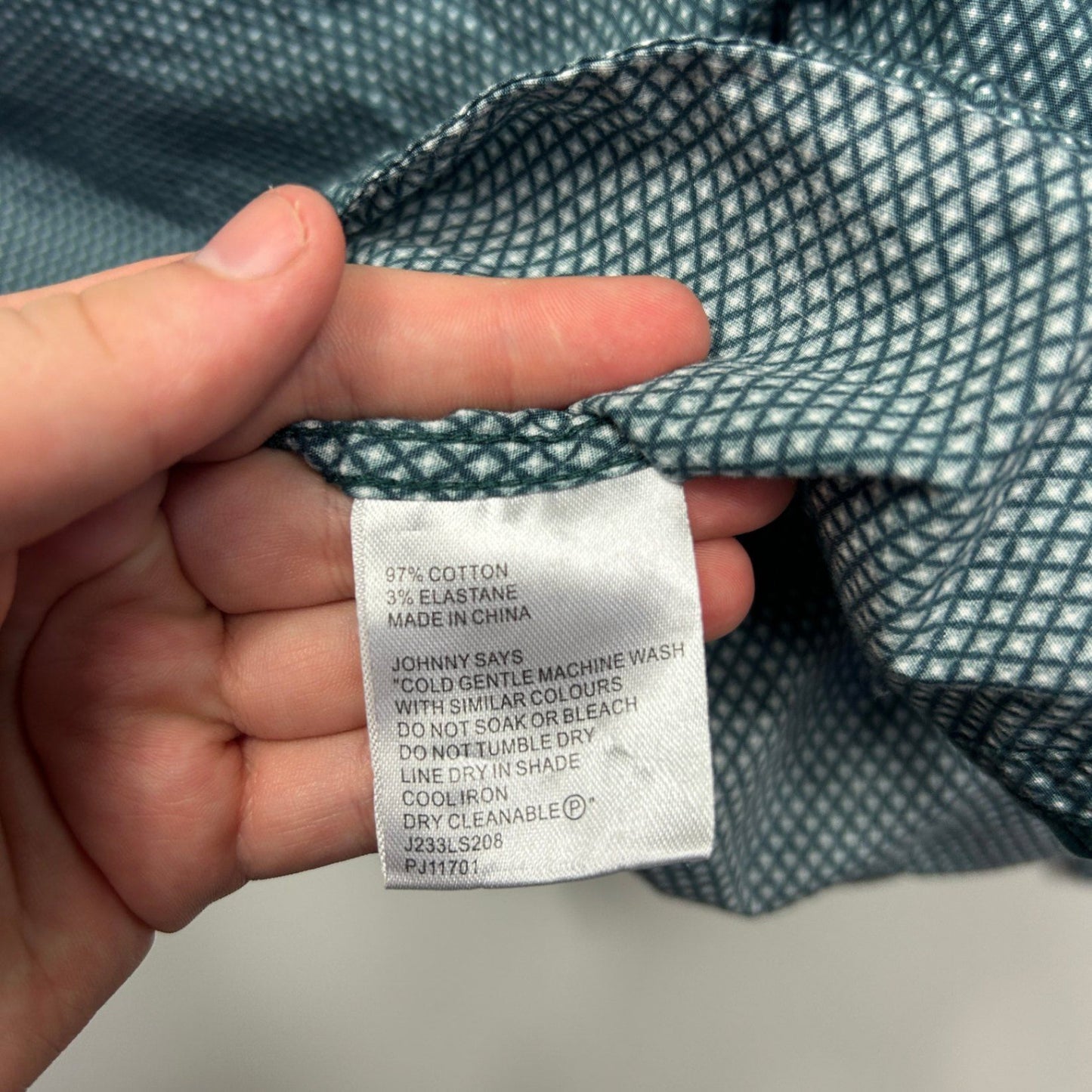 Johnny Bigg Men's  Long Sleeve Geometric Pattern Button-Up Size 4XL