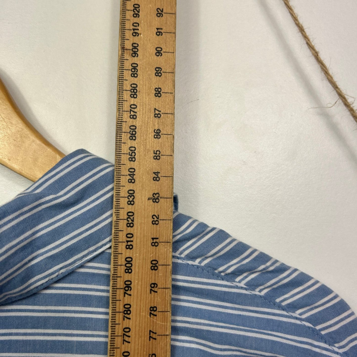 edited Blue White Long Sleeve Business Casual Button-Up Shirt Size L