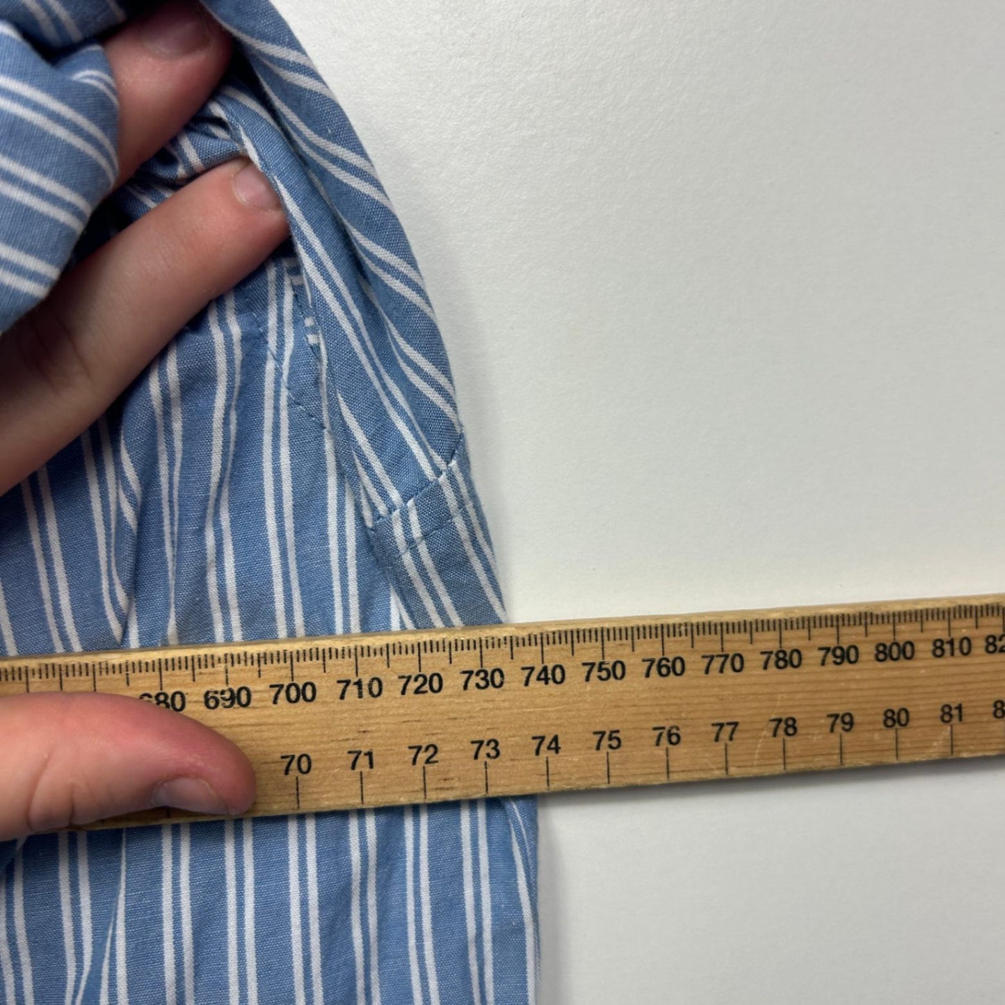 edited Blue White Long Sleeve Business Casual Button-Up Shirt Size L