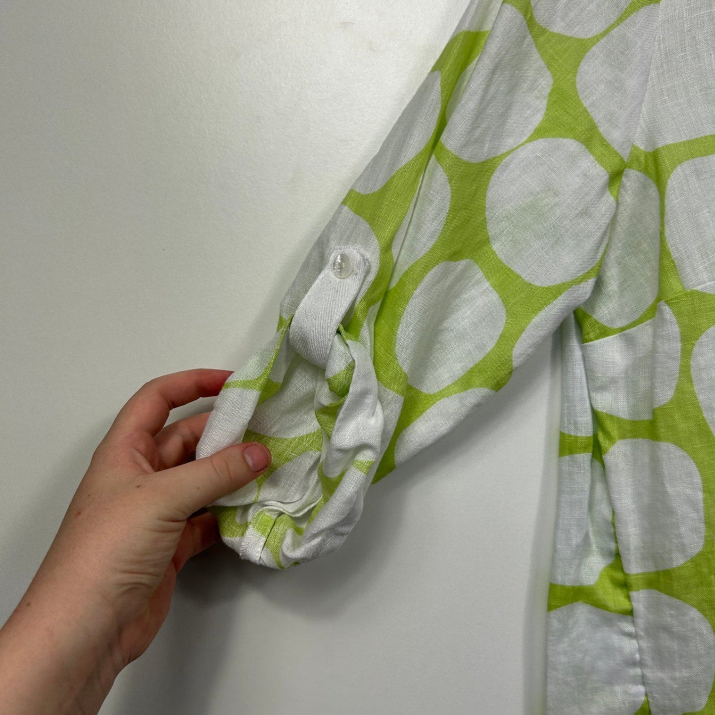 Yarra Trail Green White Button-Up Shirt Blouse Top Size 12