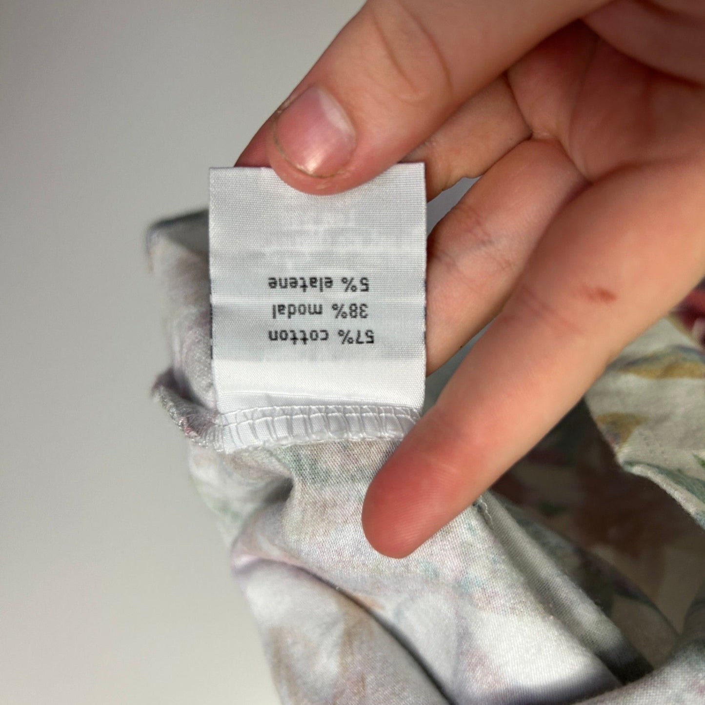 Fella Hamilton Multicoloured Floral Asymetric Hem Top  Blouse Size 22