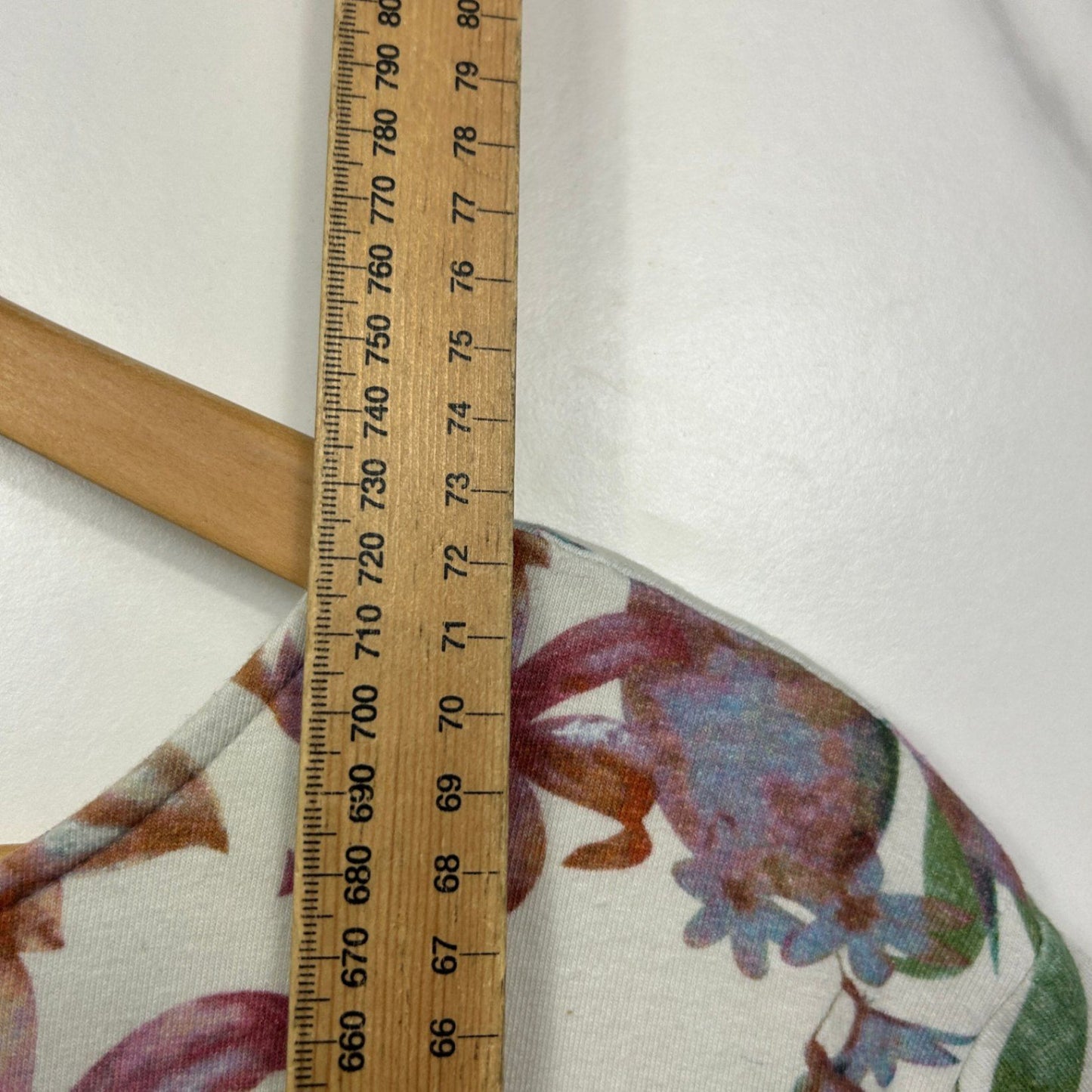 Fella Hamilton Multicoloured Floral Asymetric Hem Top  Blouse Size 22