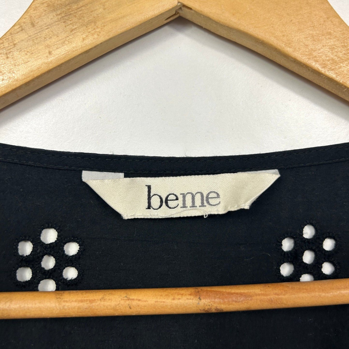 Beme Women's Black Cotton Long Sleeve Embroidered Top Blouse Size 24