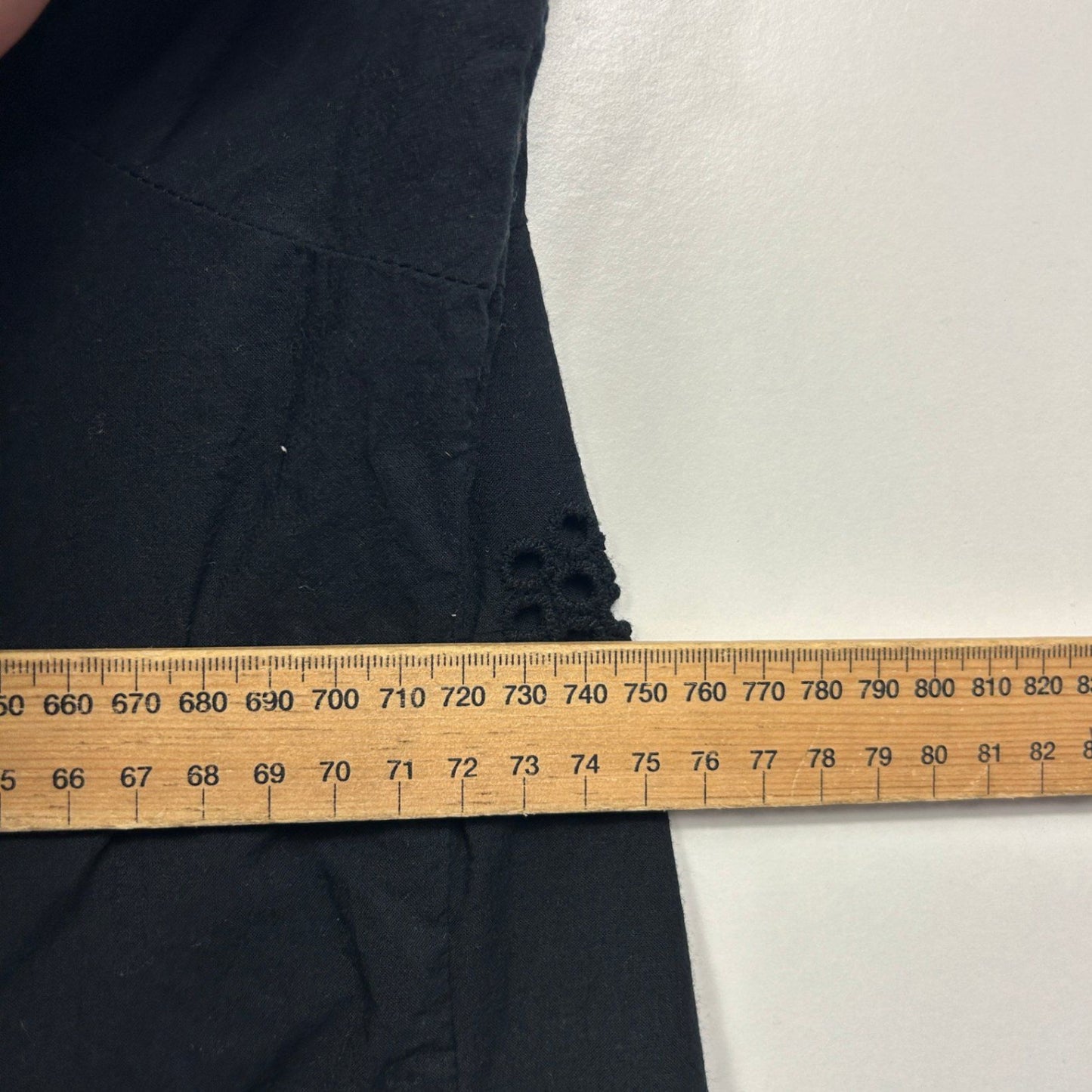 Beme Women's Black Cotton Long Sleeve Embroidered Top Blouse Size 24