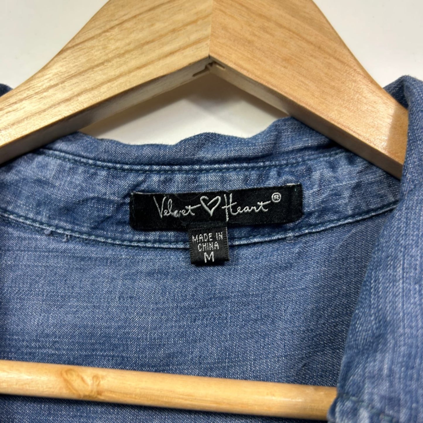 Velvet Heart Blue Denim Chambray Sleeveless Utility Jumpsuit Romper Size M