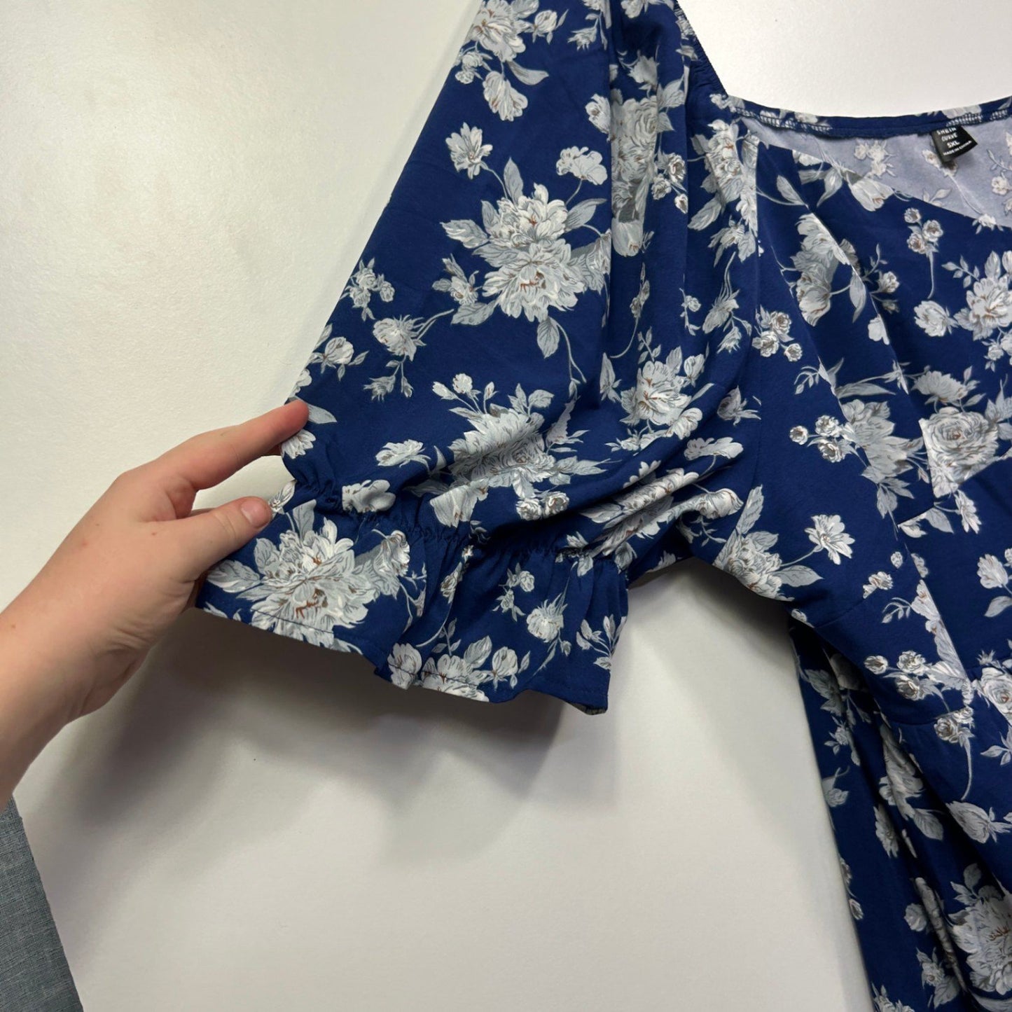 Shein Womens Blue Floral Short Sleeve Maxi Dress Size 5XL