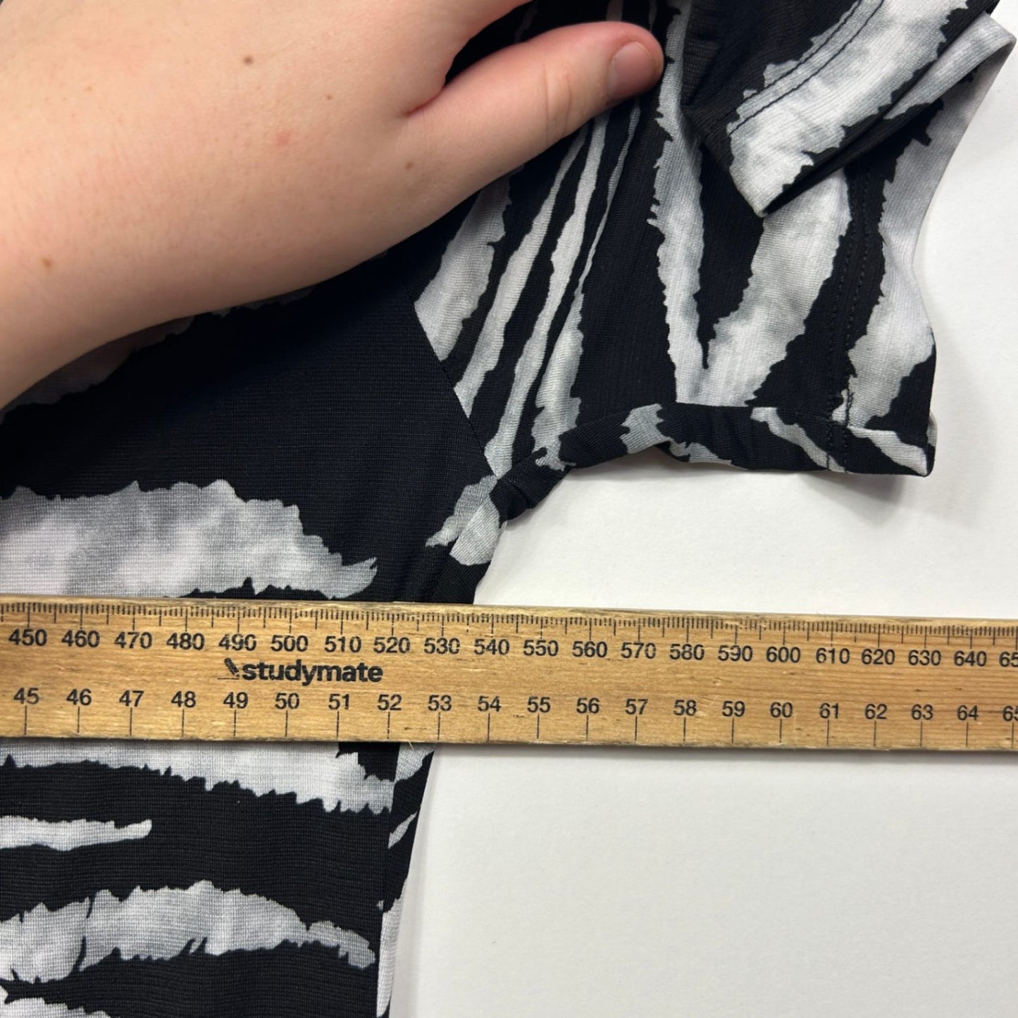 My Size Black White Short Sleeve Handkerchief Hem Tunic Top Size 16