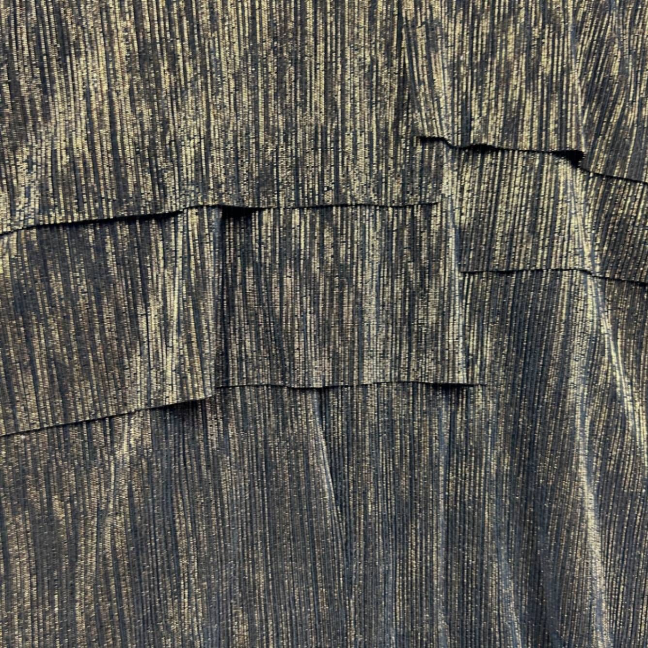 Millers Black Gold Sleeveless Round Neck Layered Top Blouse Size 16