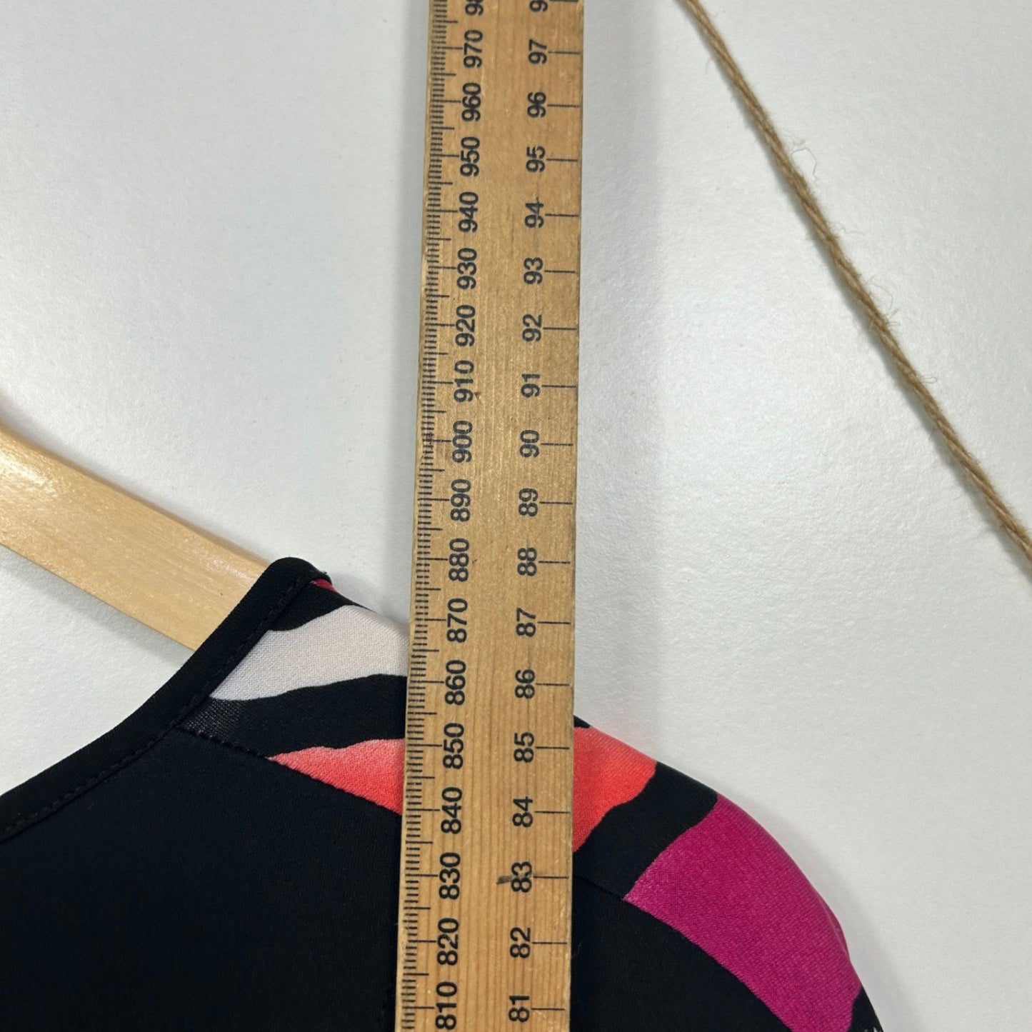 Taking Shape Black Floral Short Sleeve Hi Low Hem Tunic Top Blouse Size 14-16